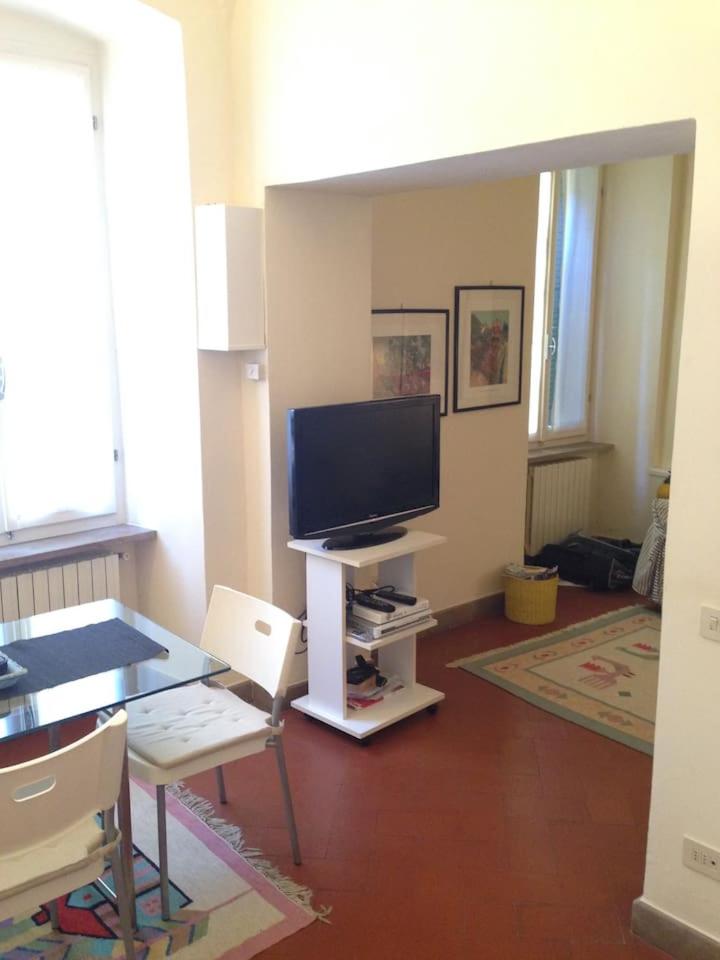 One-Bedroom Apartment - Photo 25