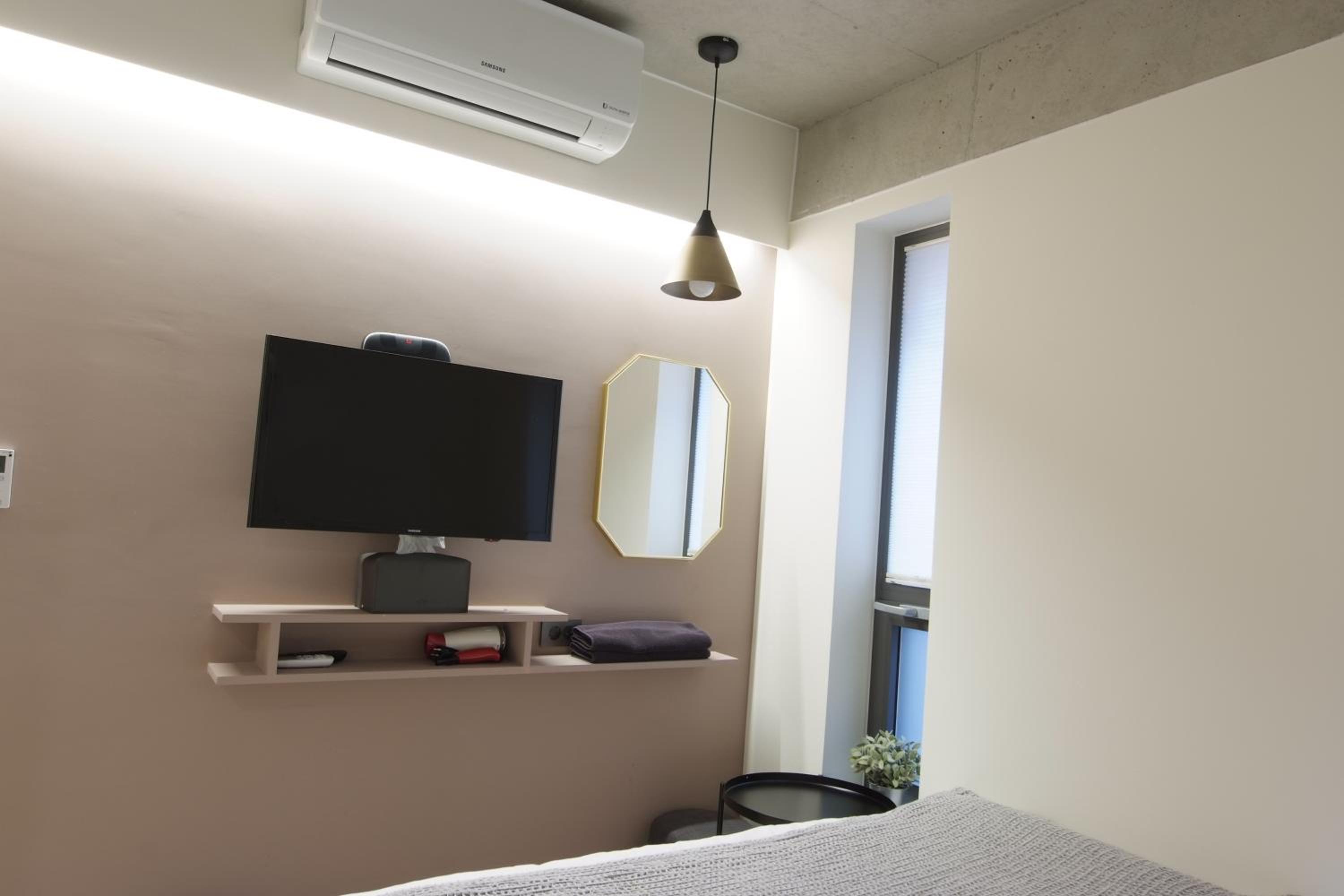 Double Room - Photo 8