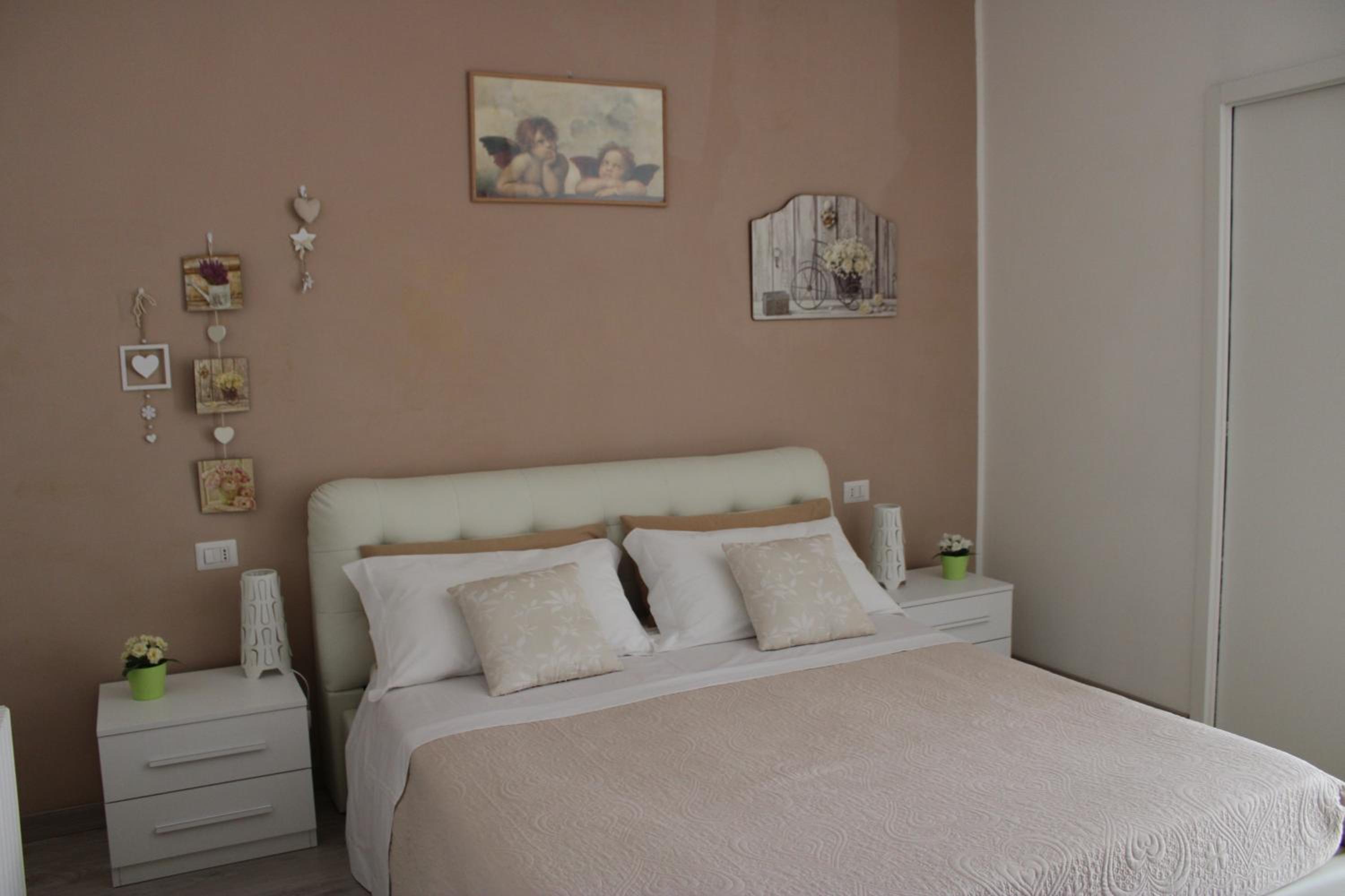 Triple Room with Private Bathroom photo 1