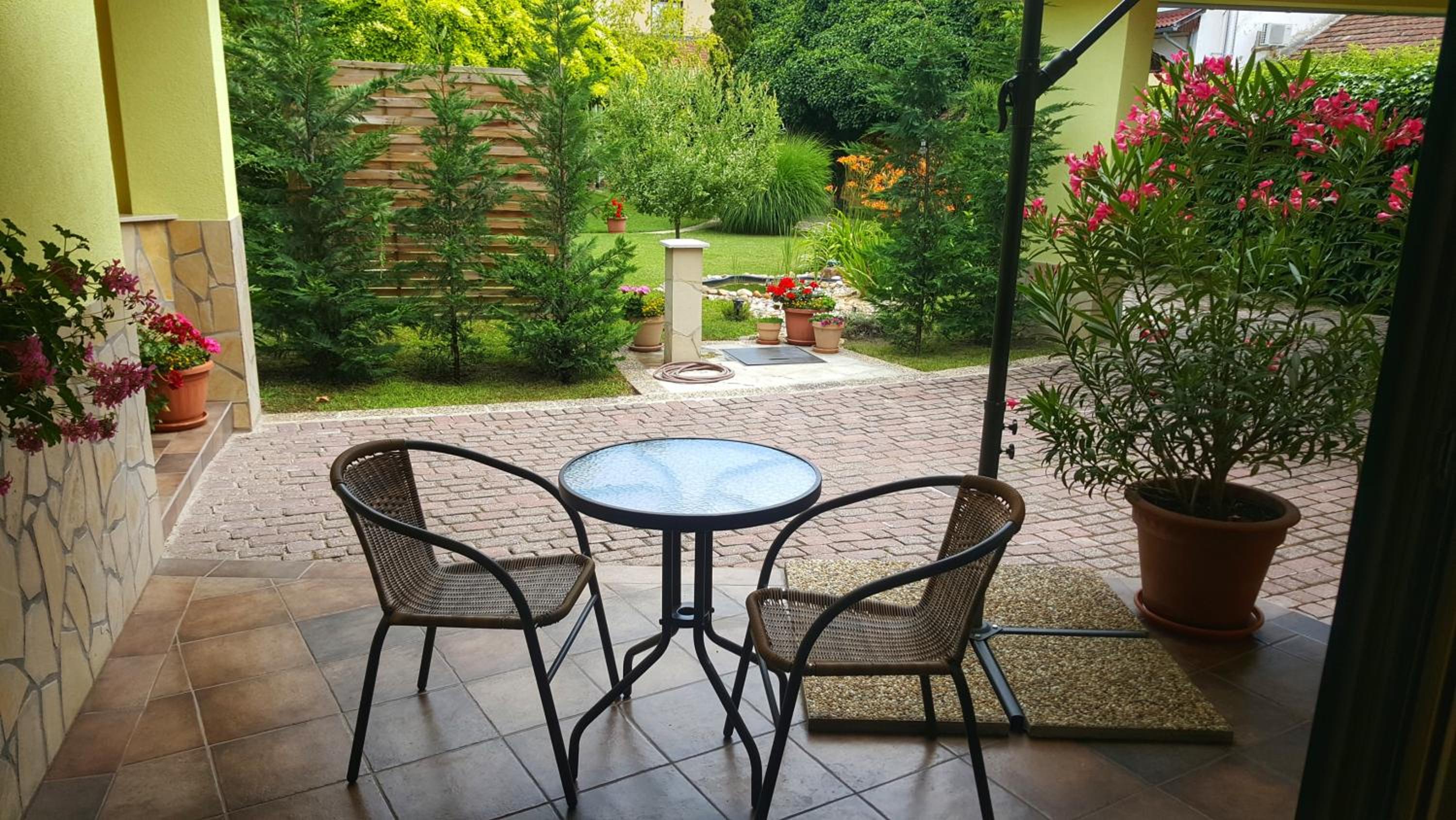 Apartment - Photo 10
