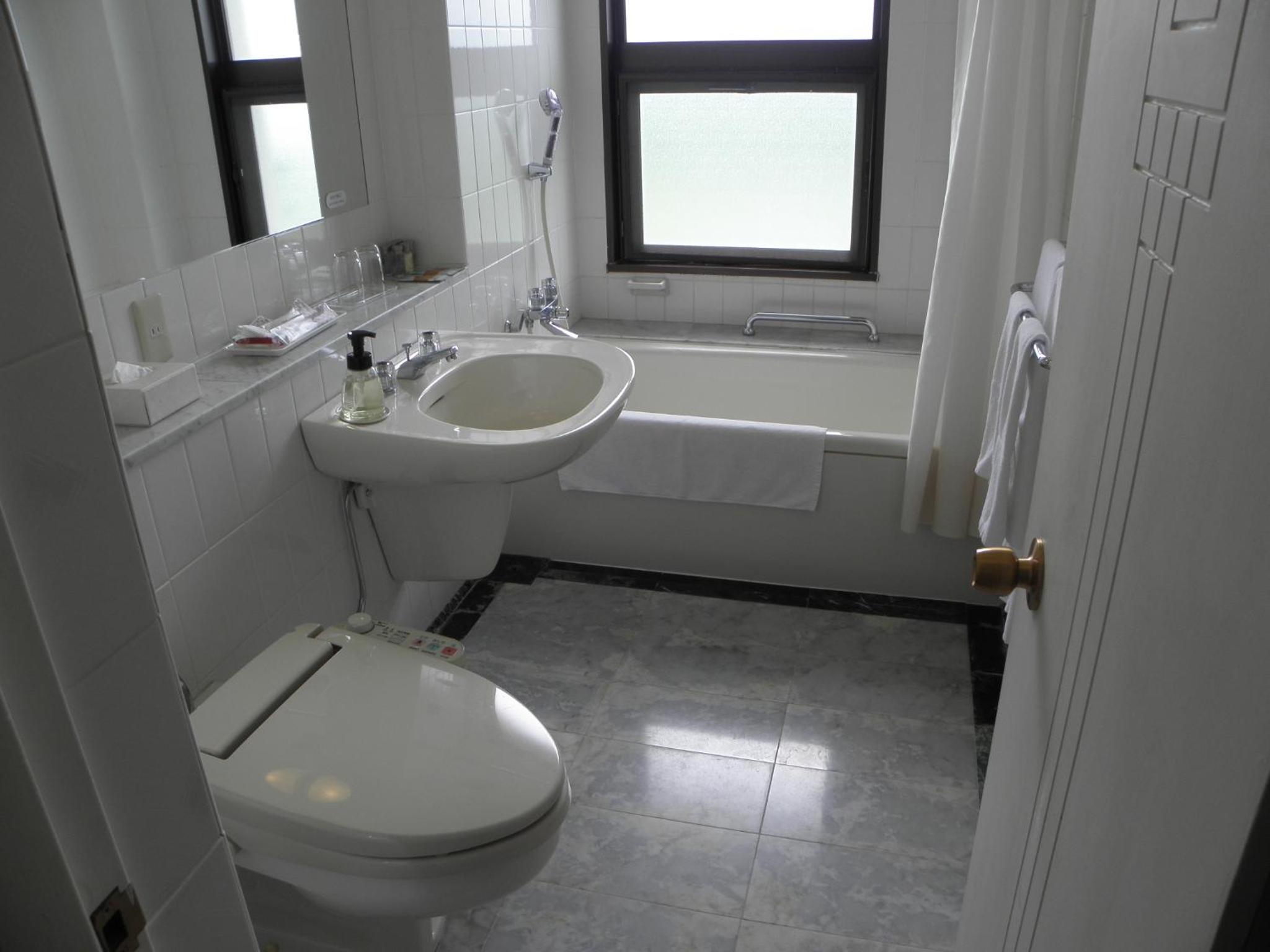Twin Room with Sea View photo 3