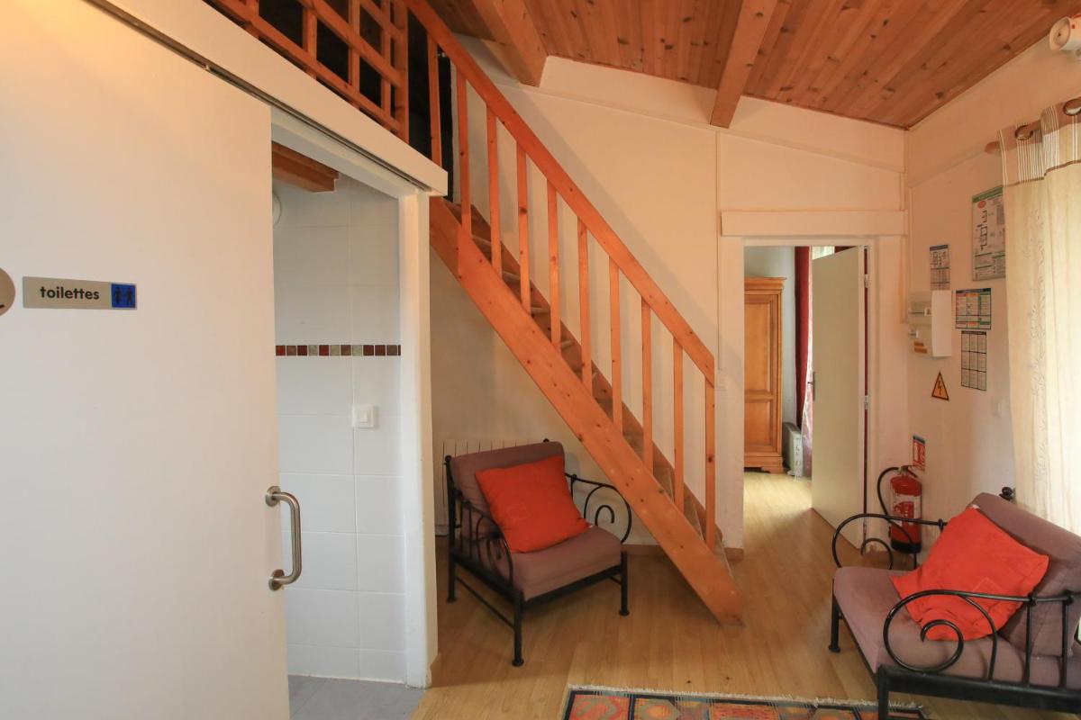 Two-Bedroom House photo 3