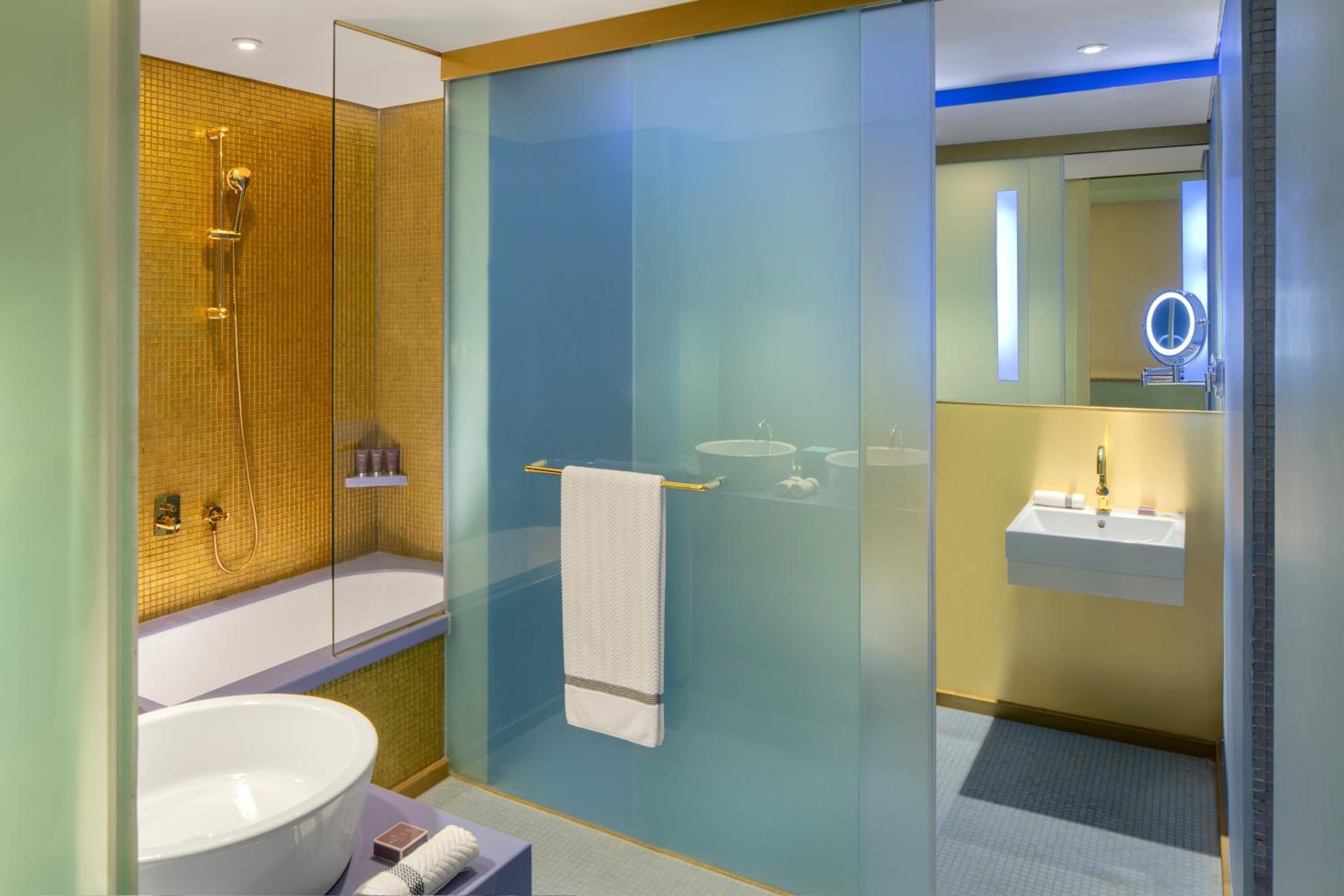 Style Suite - Photo 2