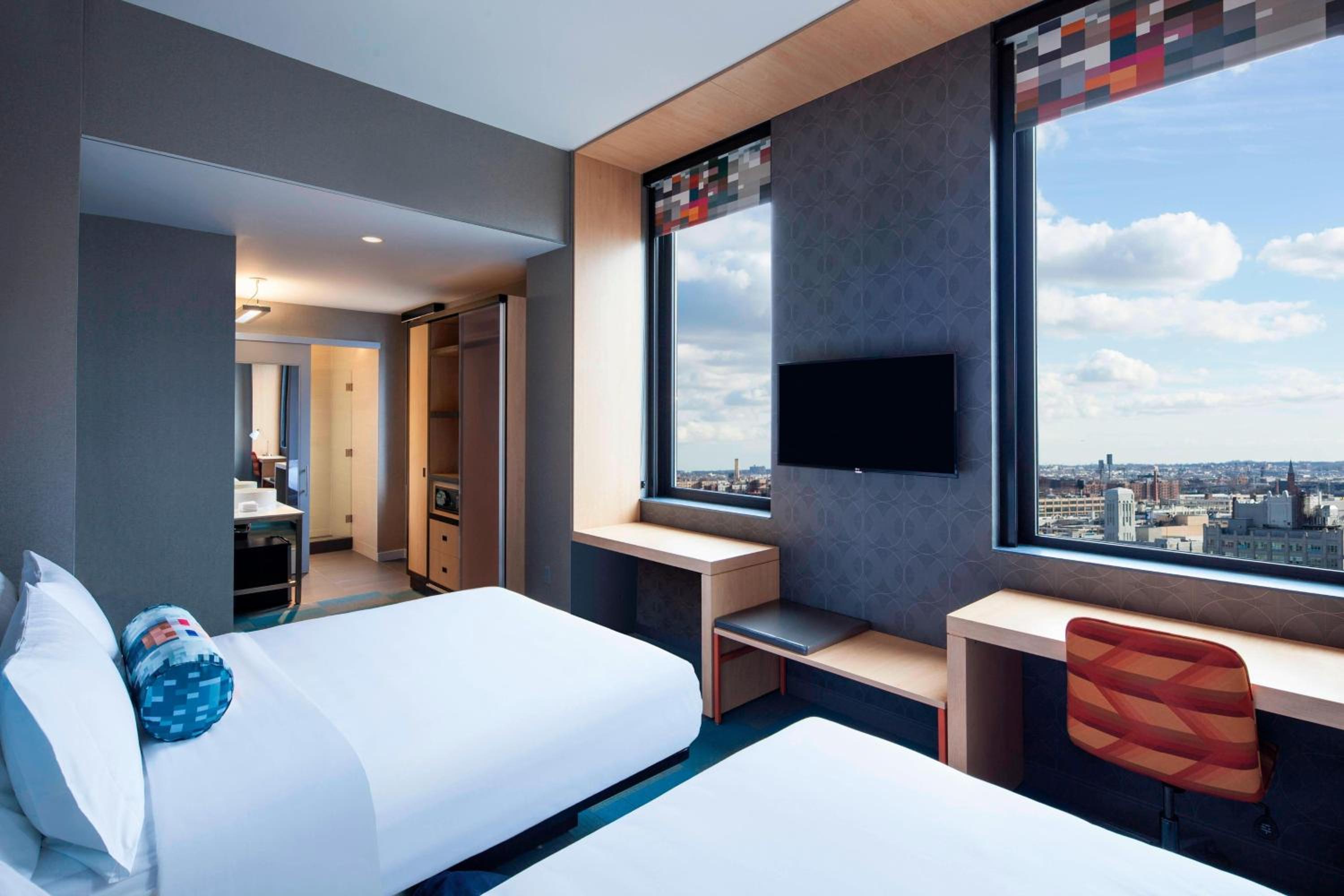 Queen Room with Two Queen Beds and Transfer Shower - Mobility Access/Hearing Accessible