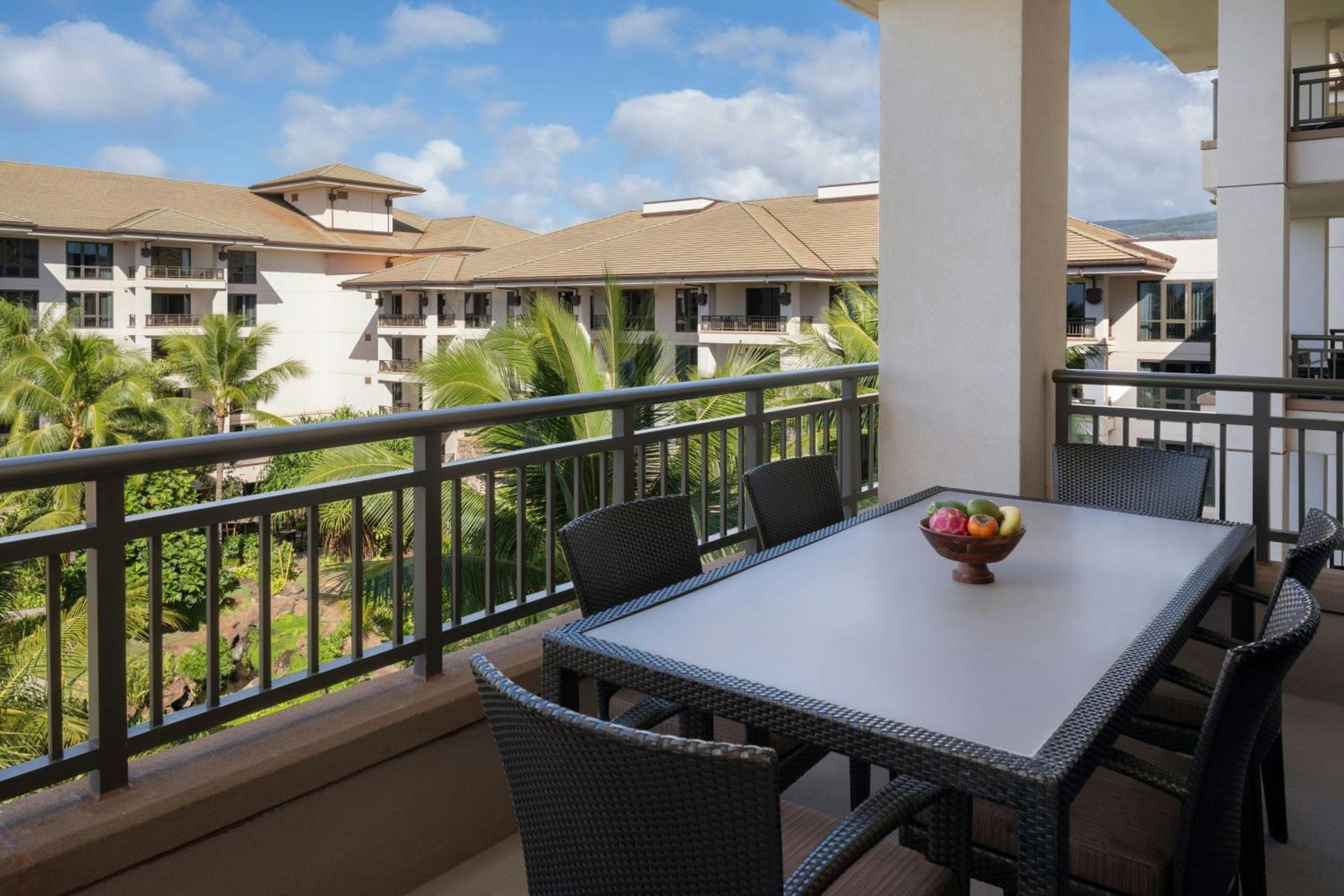 Two-Bedroom Suite with Balcony and Resort View thumbnail 5