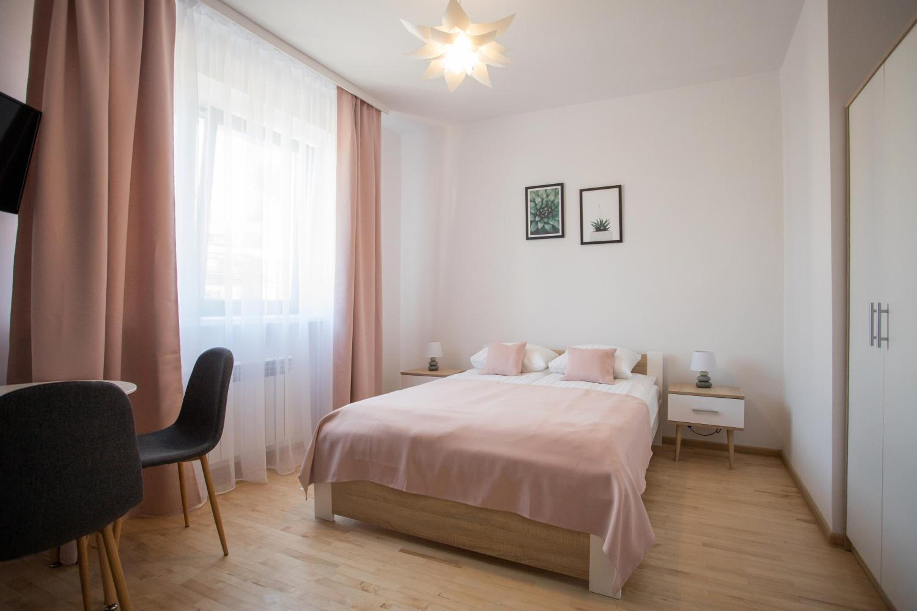 Double Room with Private Bathroom photo 1