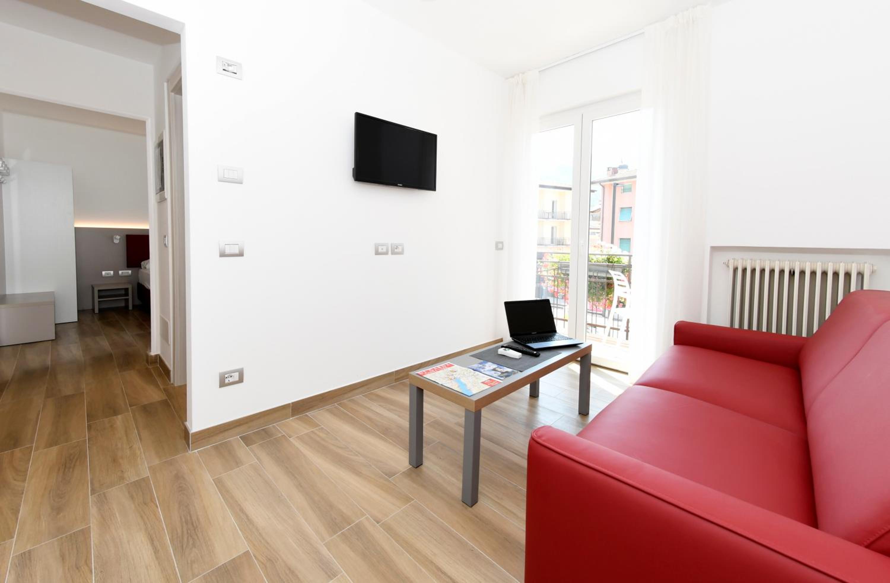 Superior Double or Twin Room - Photo 7
