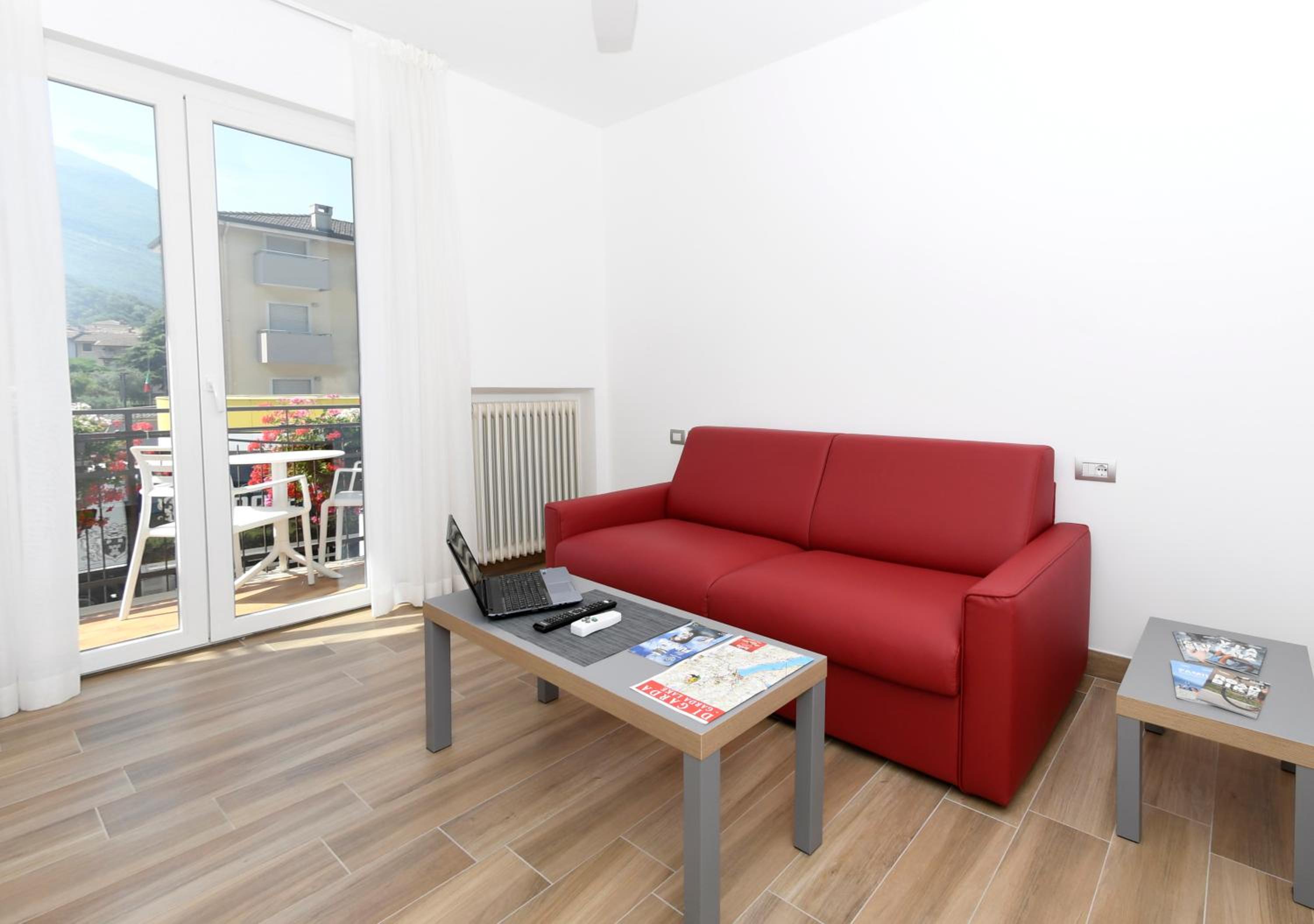Superior Double or Twin Room - Photo 8