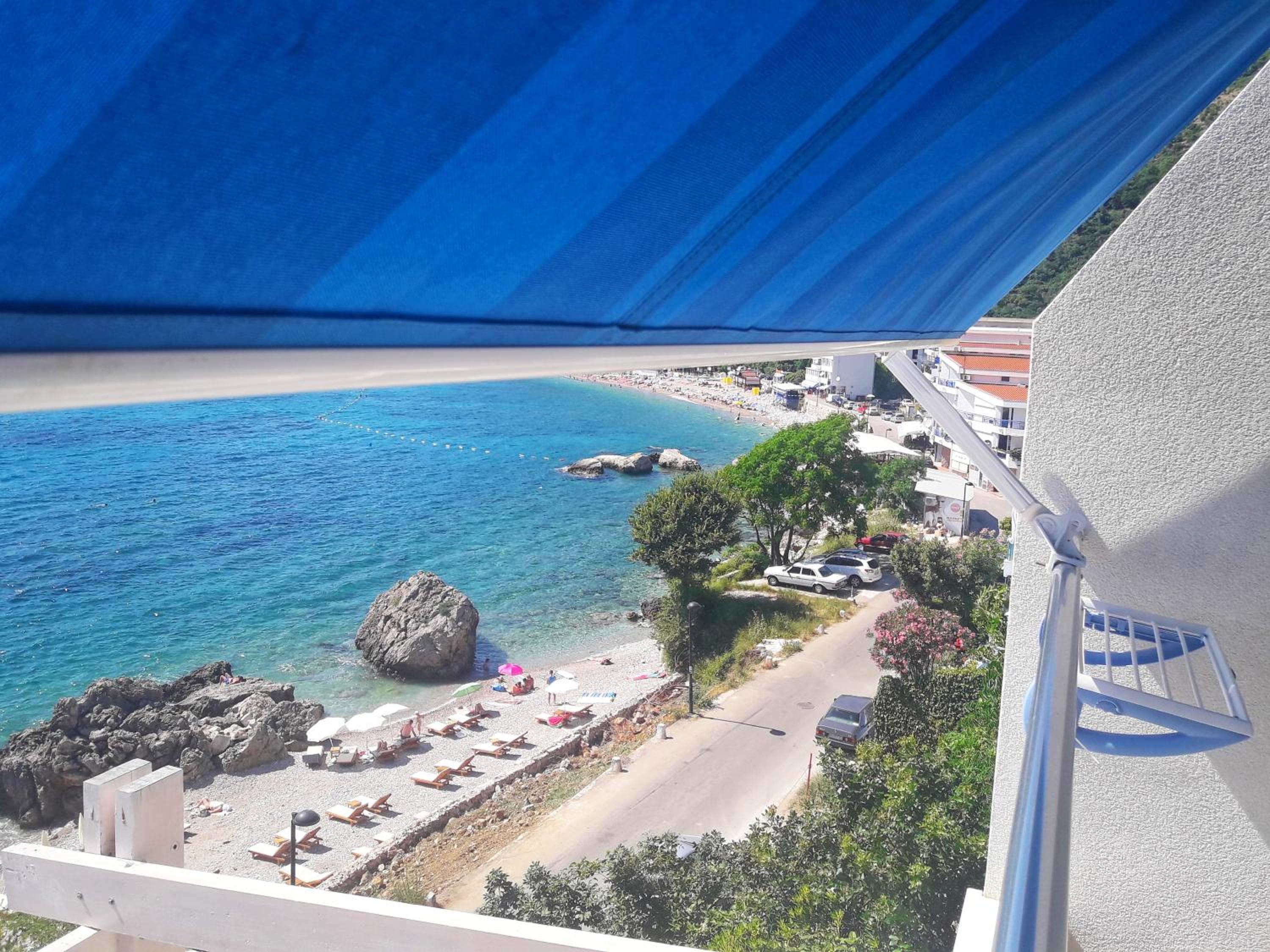 Apartment with Sea View photo 2