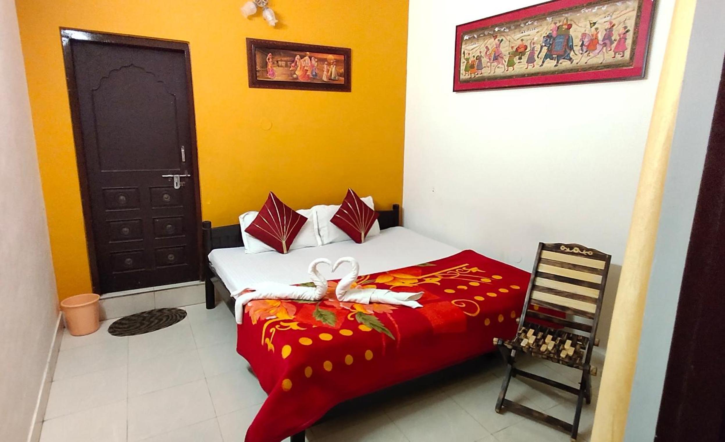 Standard Double Room - Photo 6
