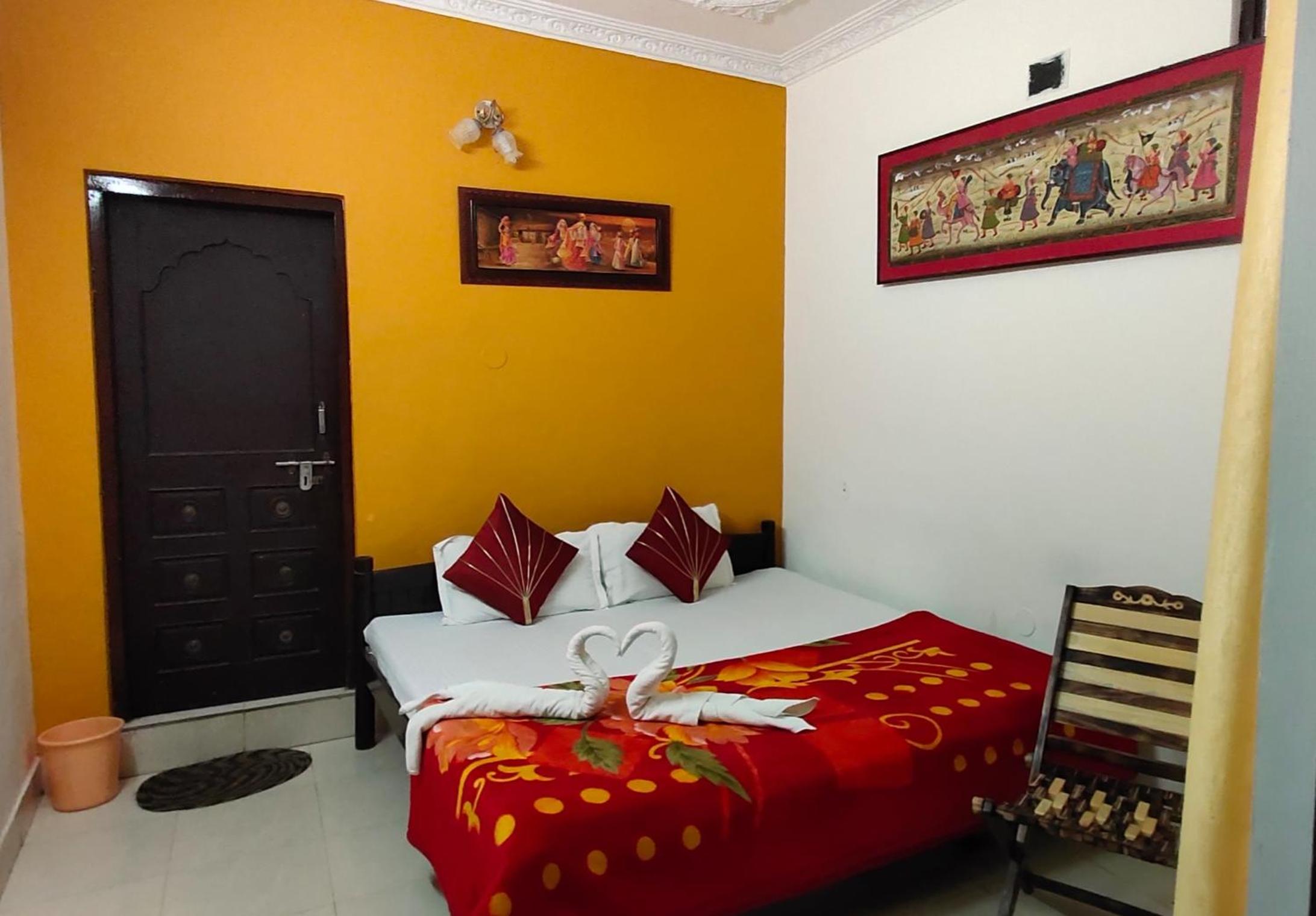 Standard Double Room - Photo 3