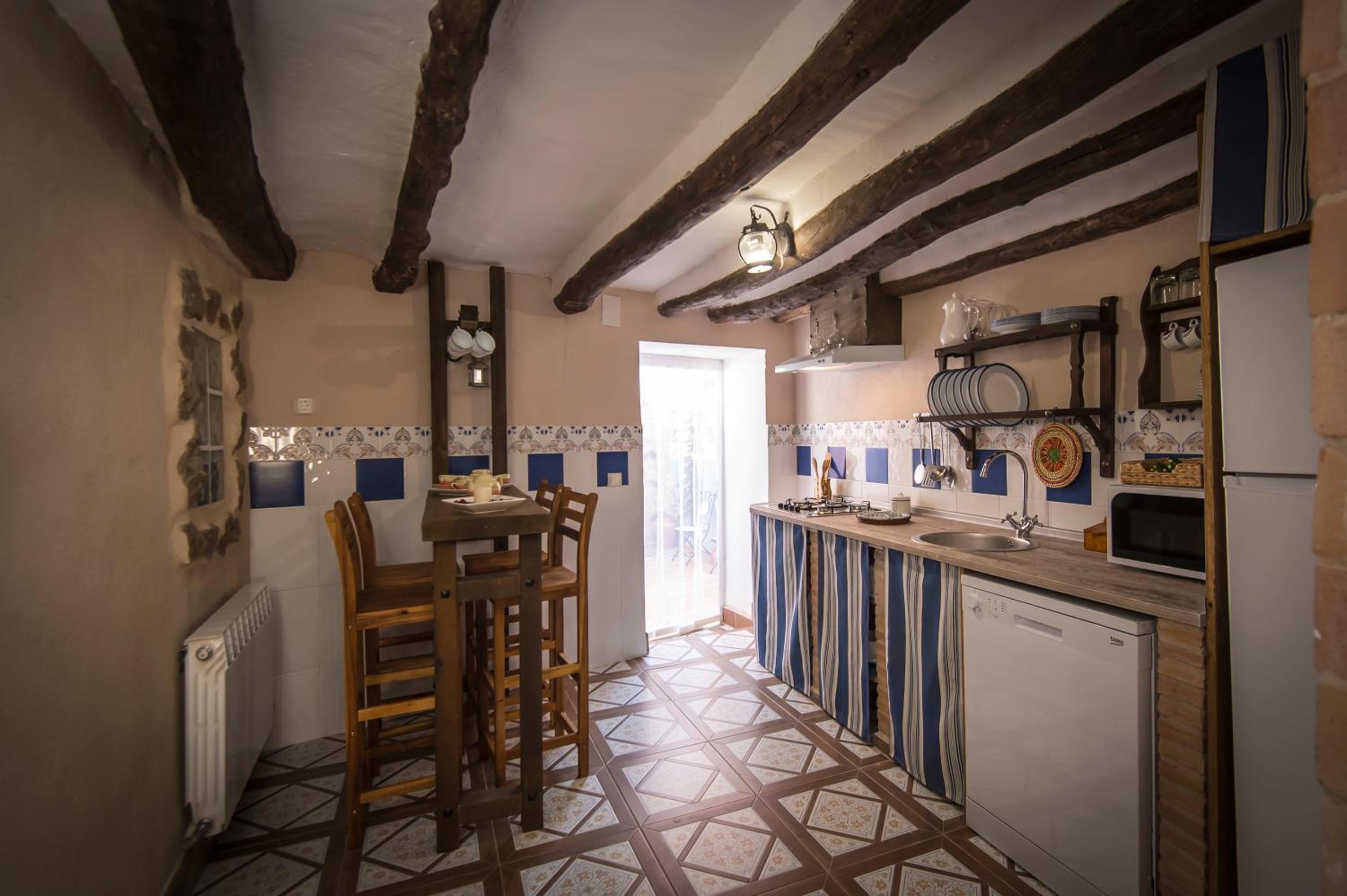 Three-Bedroom House - Photo 41