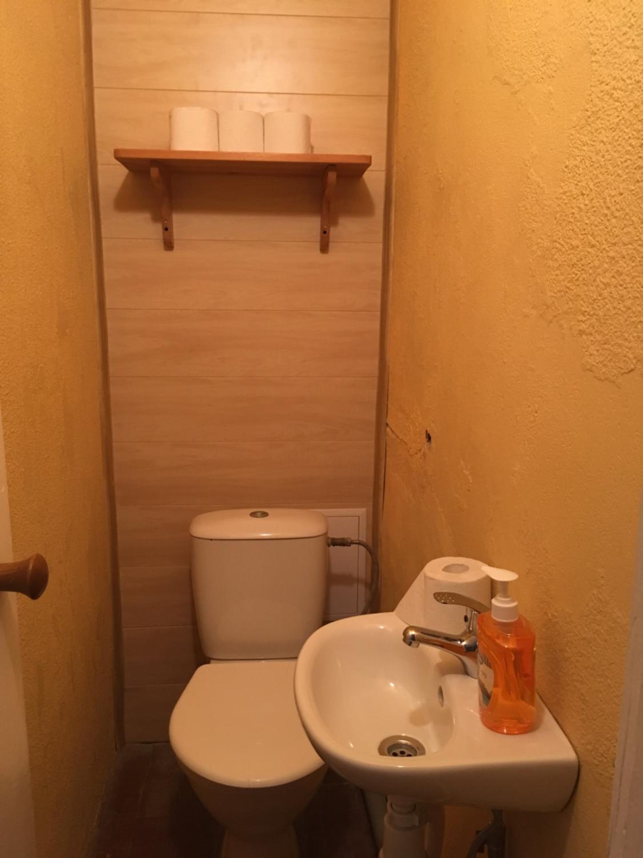 Budget Double or Twin Room photo 3