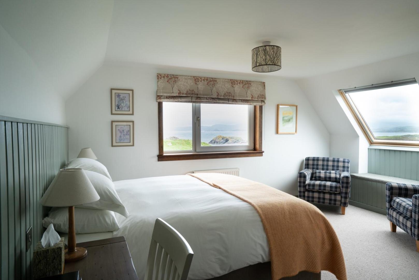 Deluxe Double or Twin Room with Sea View - Photo 2