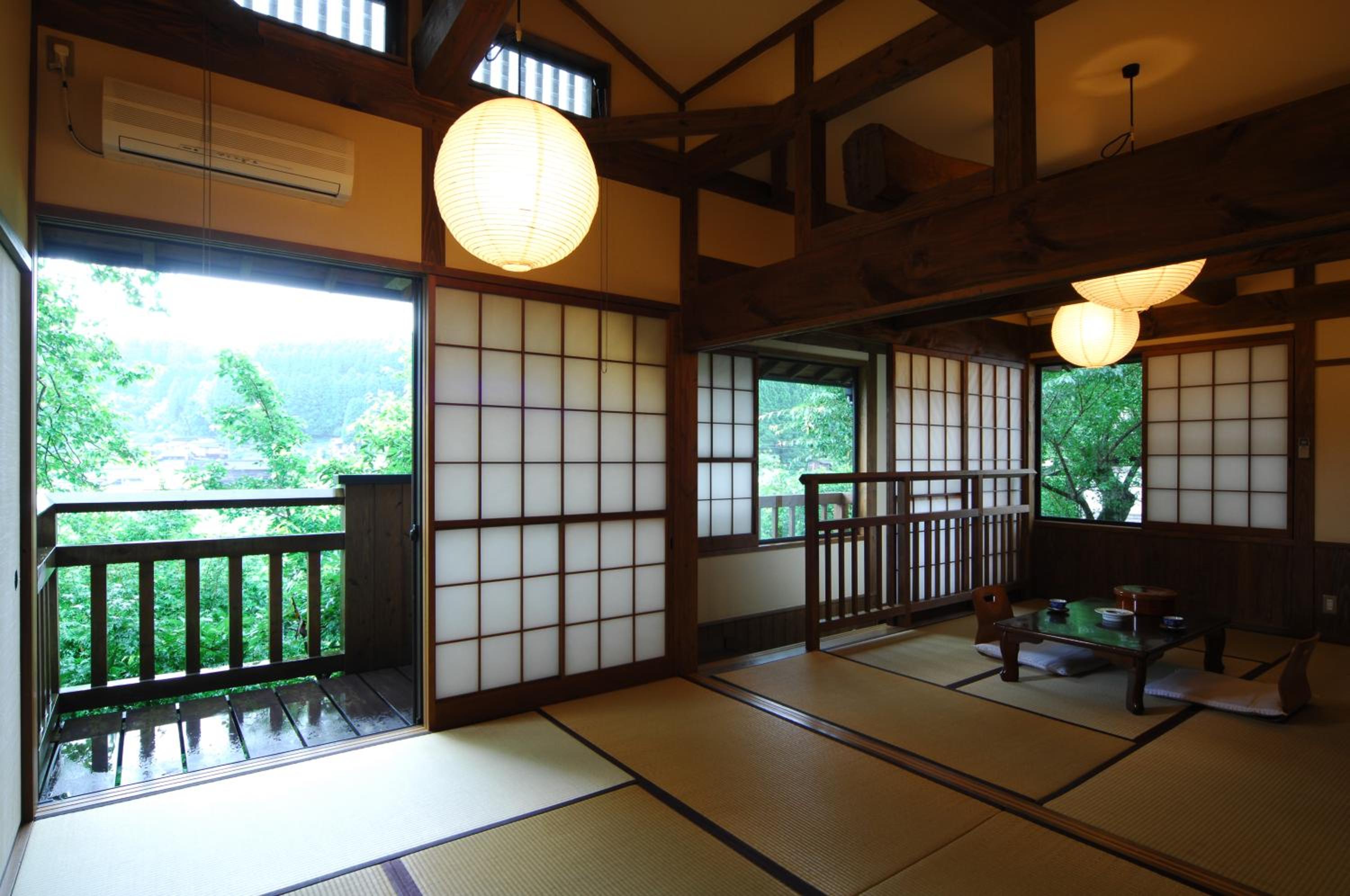 Japanese-Style Superior Twin Room