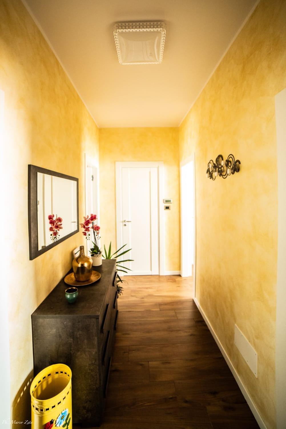 Classic Apartment - Photo 28