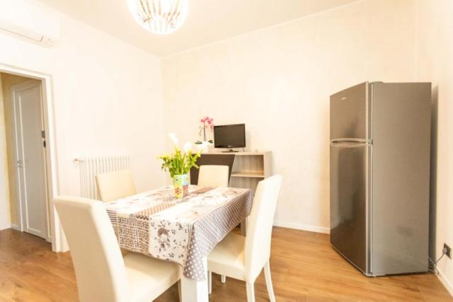 Classic Apartment - Photo 37