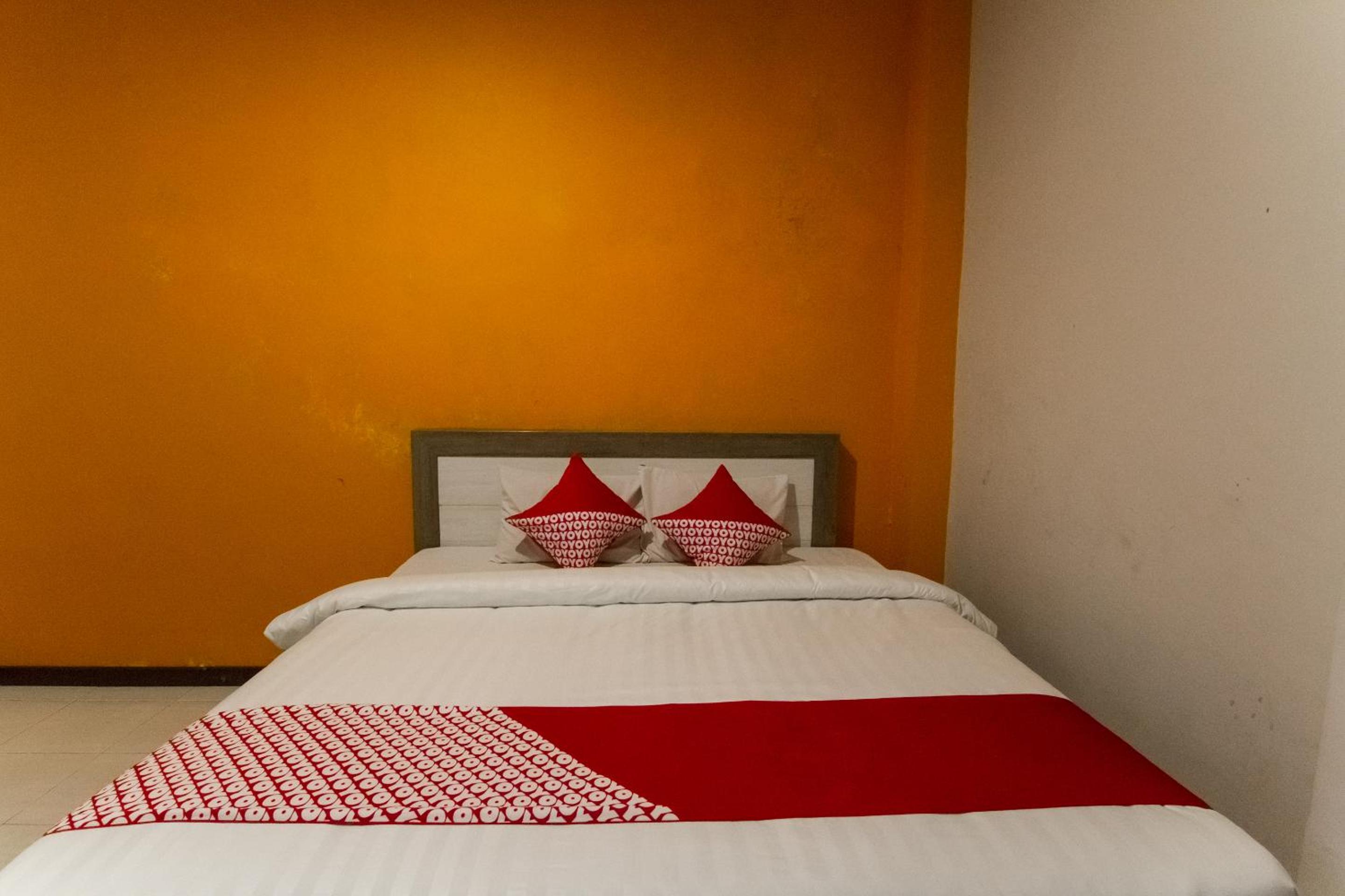 Standard Double Room - Photo 2