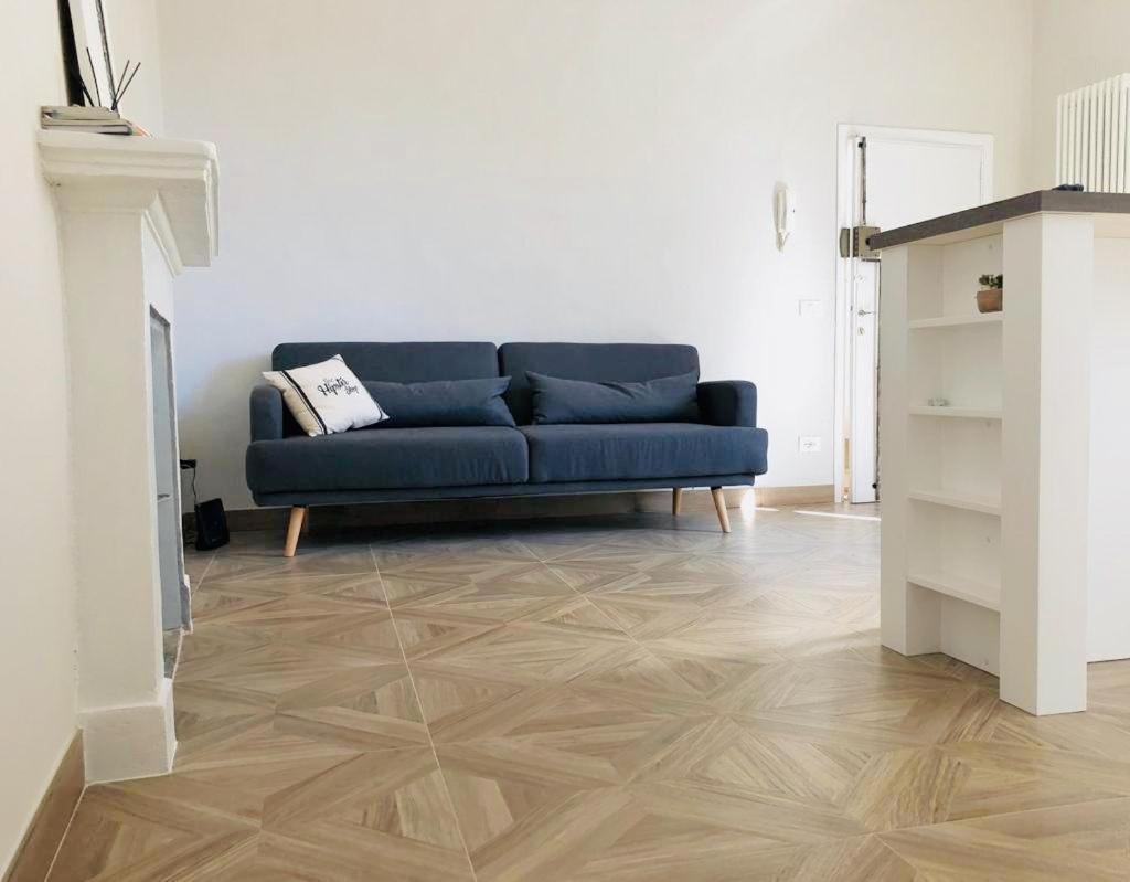 One-Bedroom Apartment - Photo 6