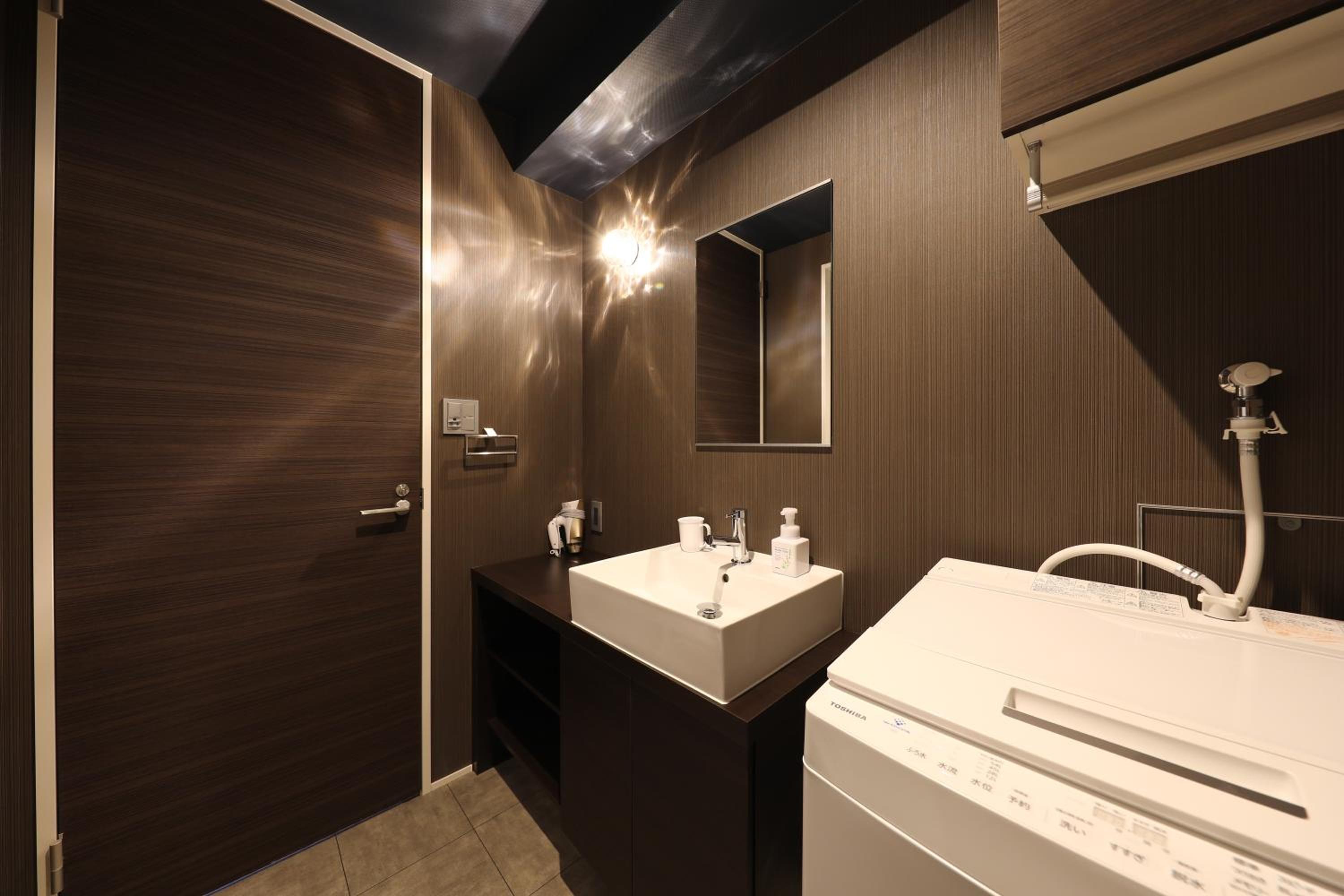 Standard Twin Room - Photo 3
