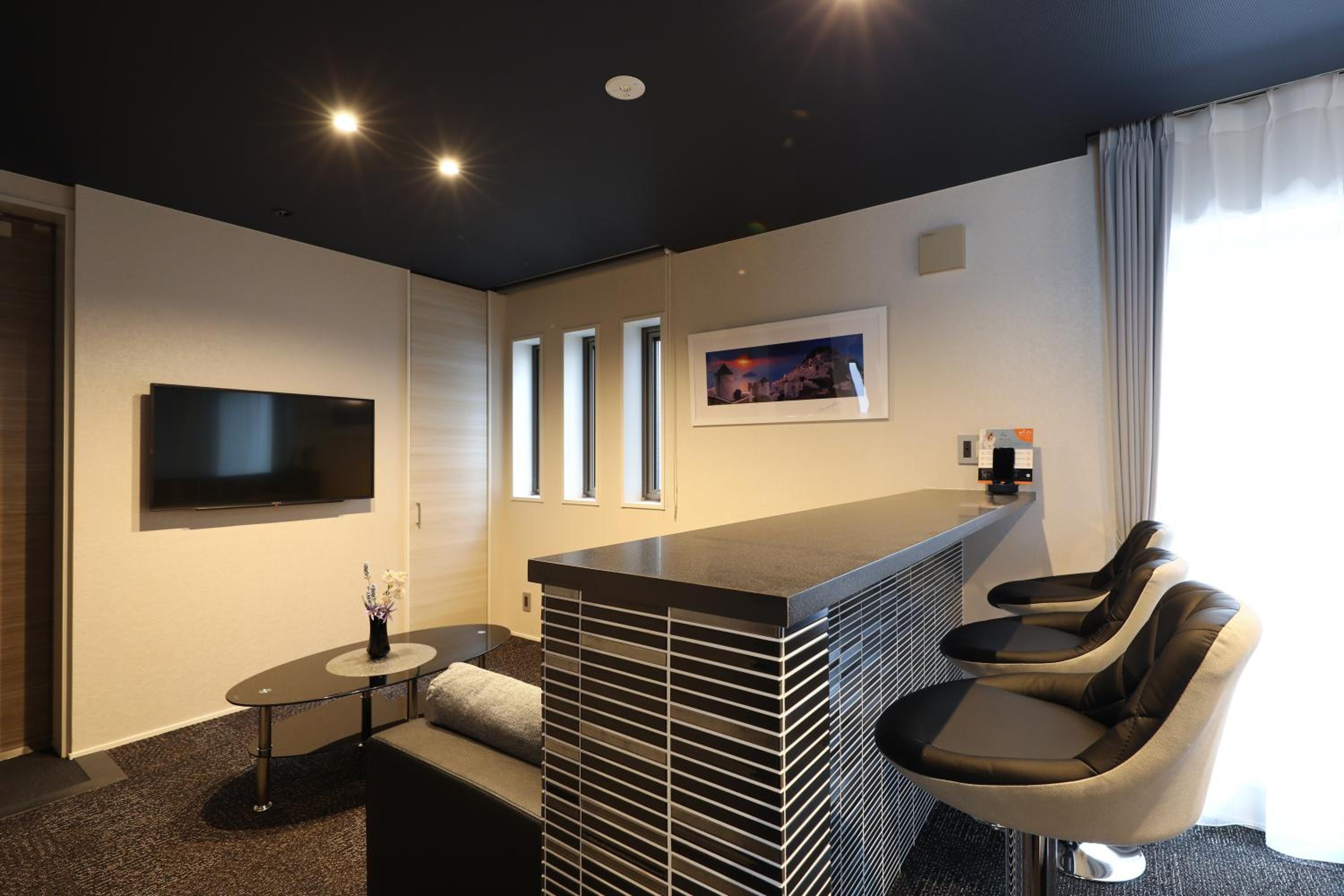 Family Suite - Photo 10