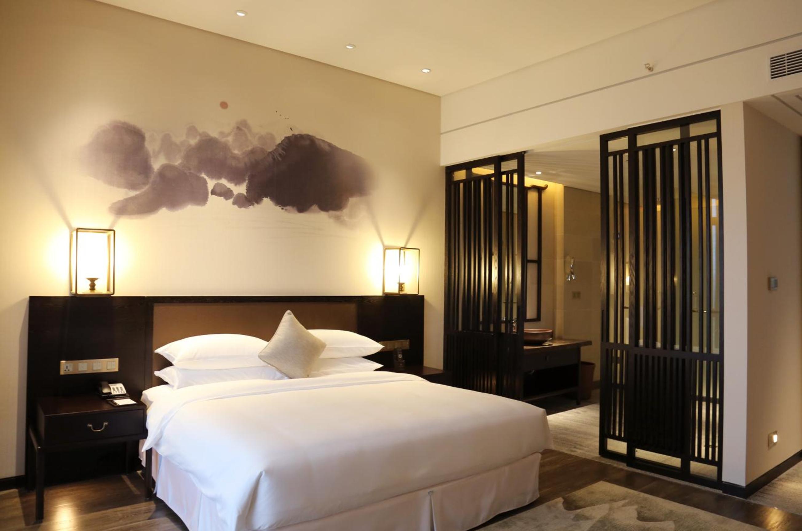 Executive Suite  - Non Smoking Non Wine Vegetarian, marriage certificate is required if accommodating with heterosexual 