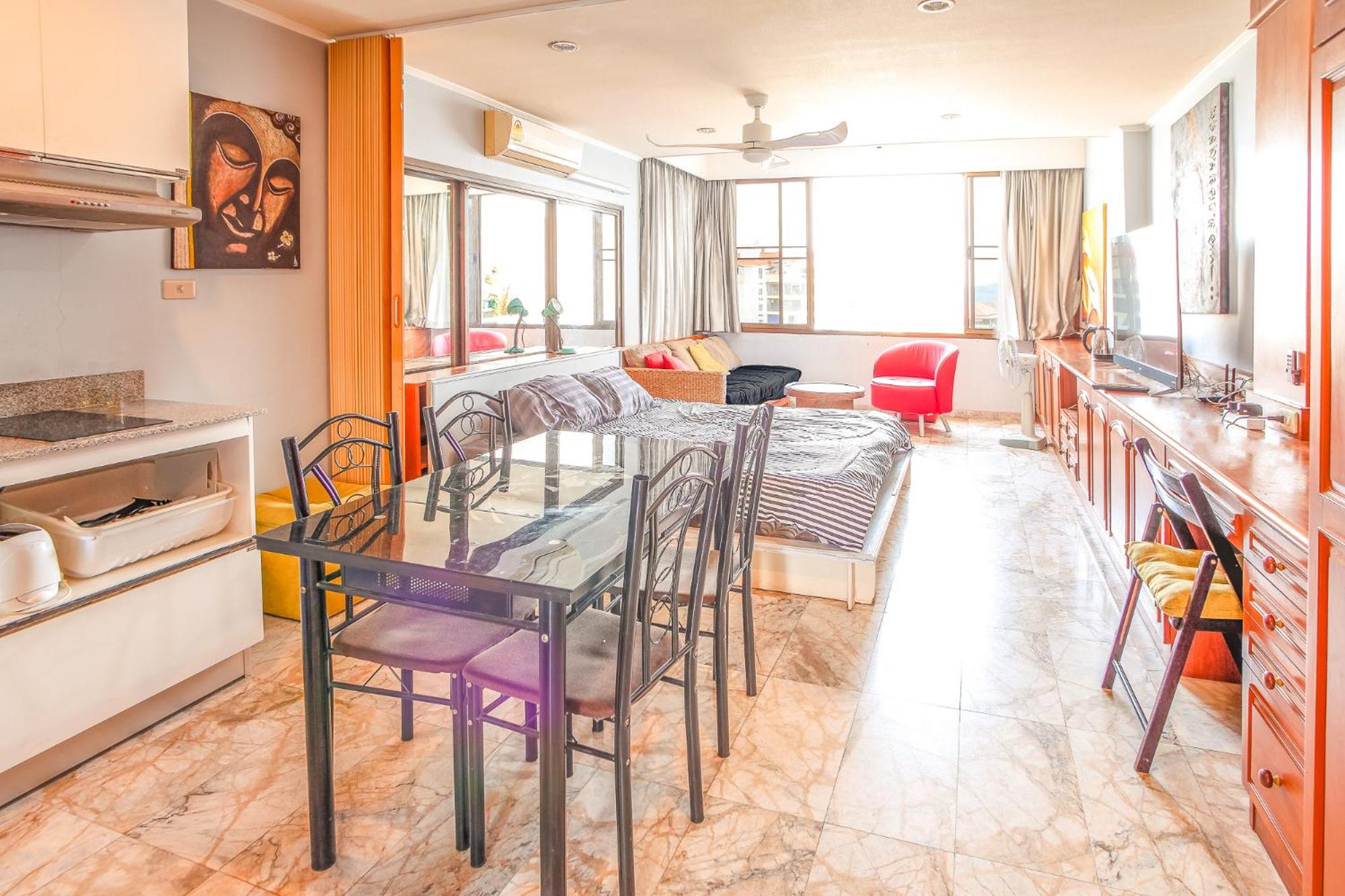 Superior One-Bedroom Apartment with Sea View - High Floor