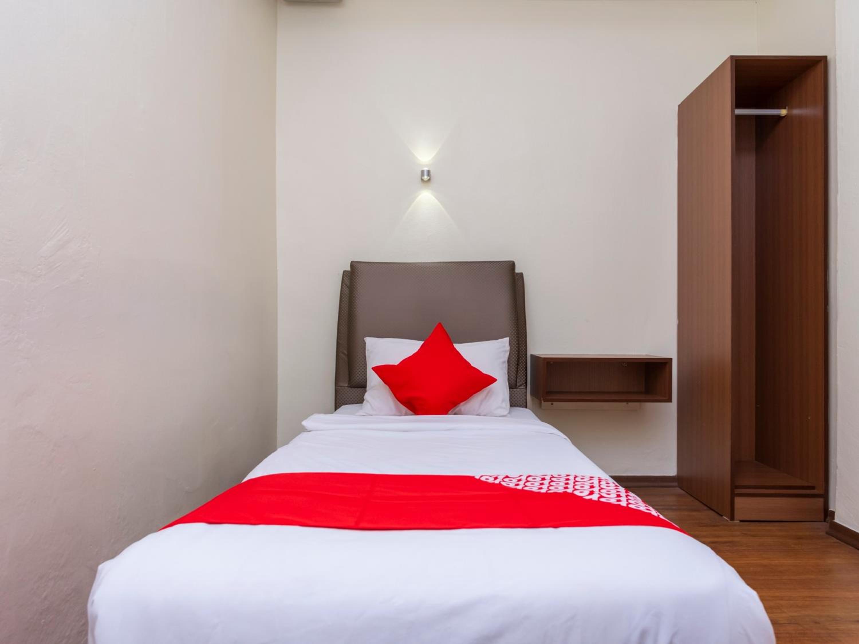 Standard Single Room photo 2