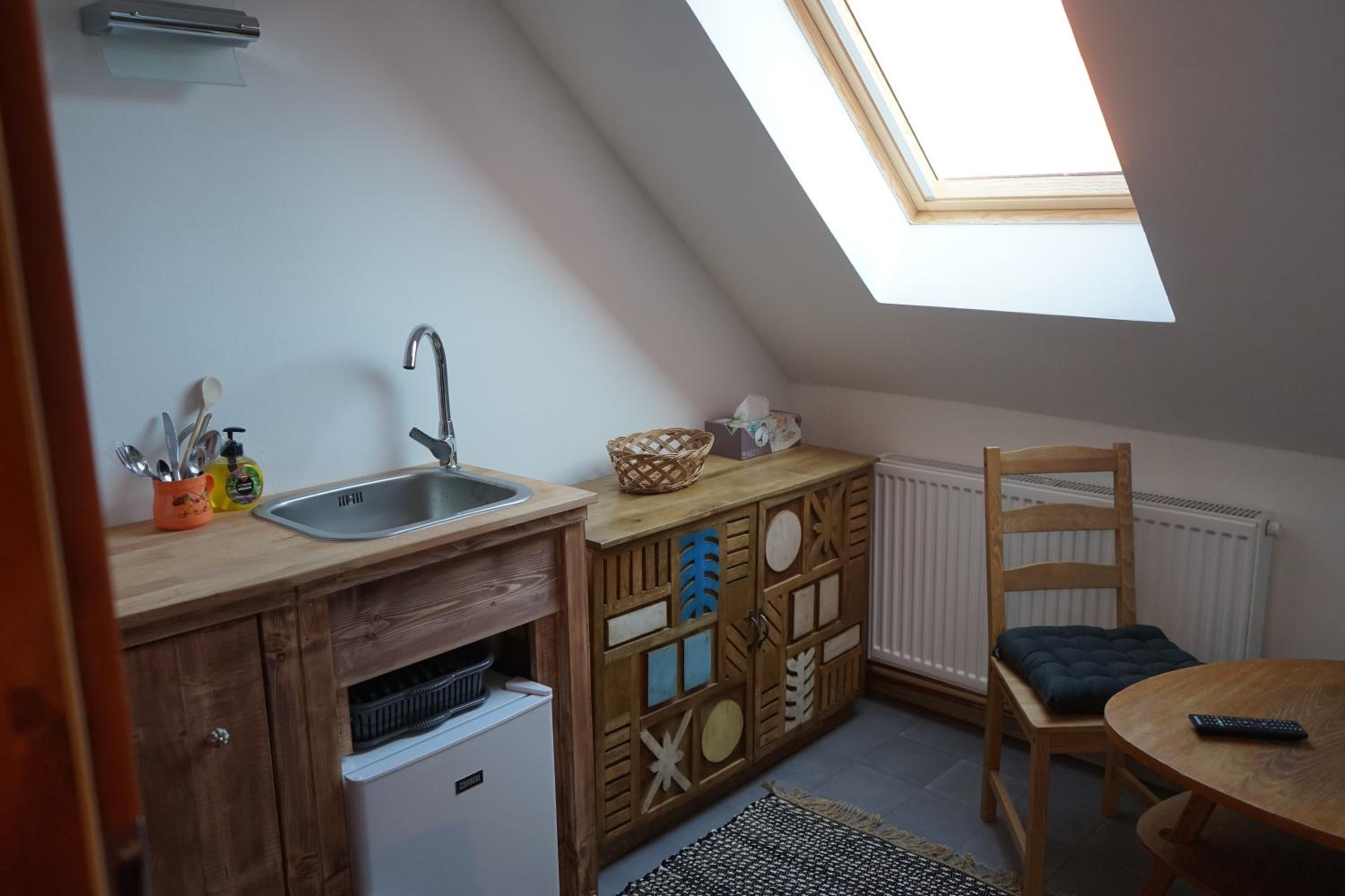 Double Room with Private Bathroom photo 3