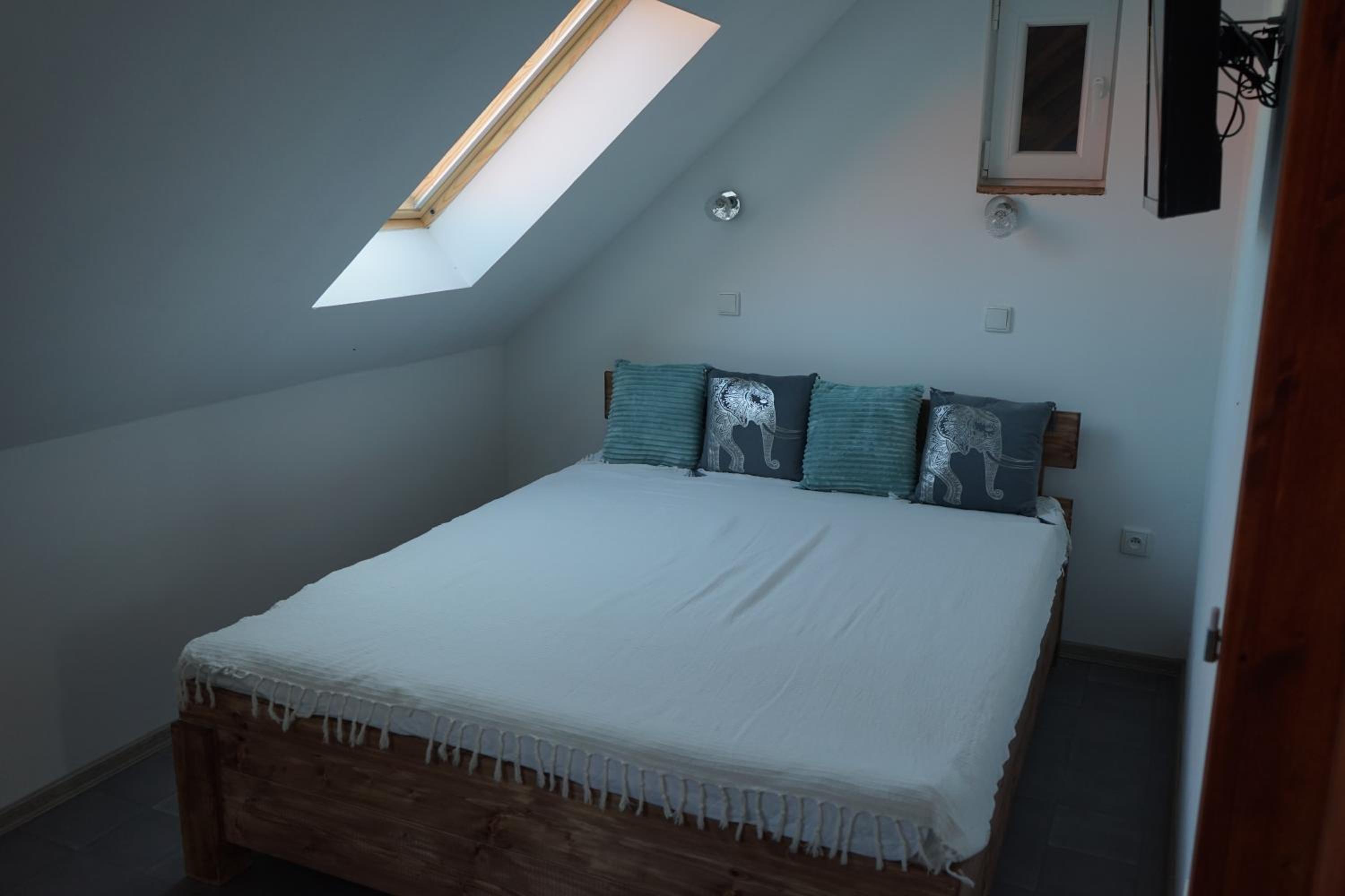 Double Room with Private Bathroom photo 1