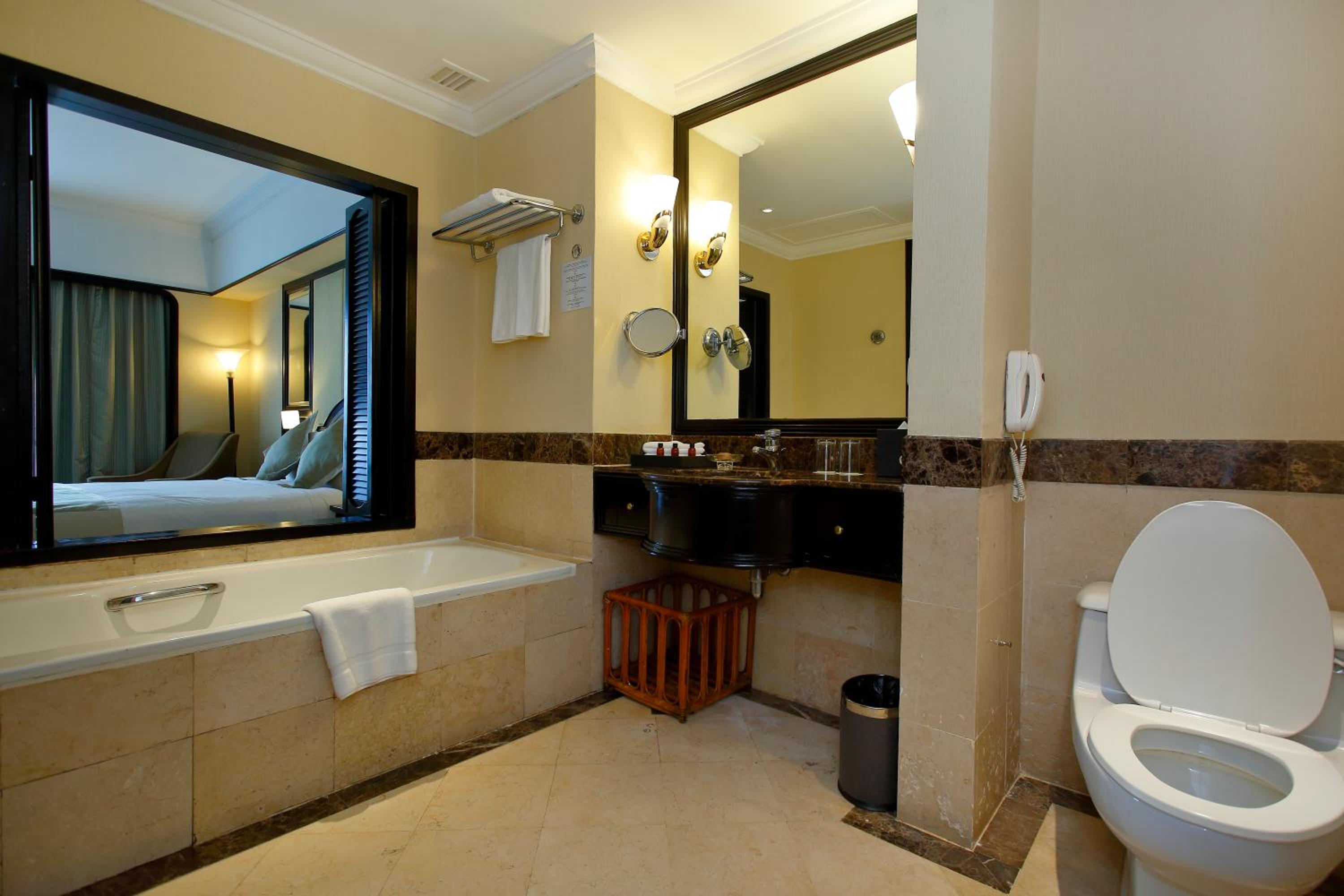 Premium Sea View King - Photo 6