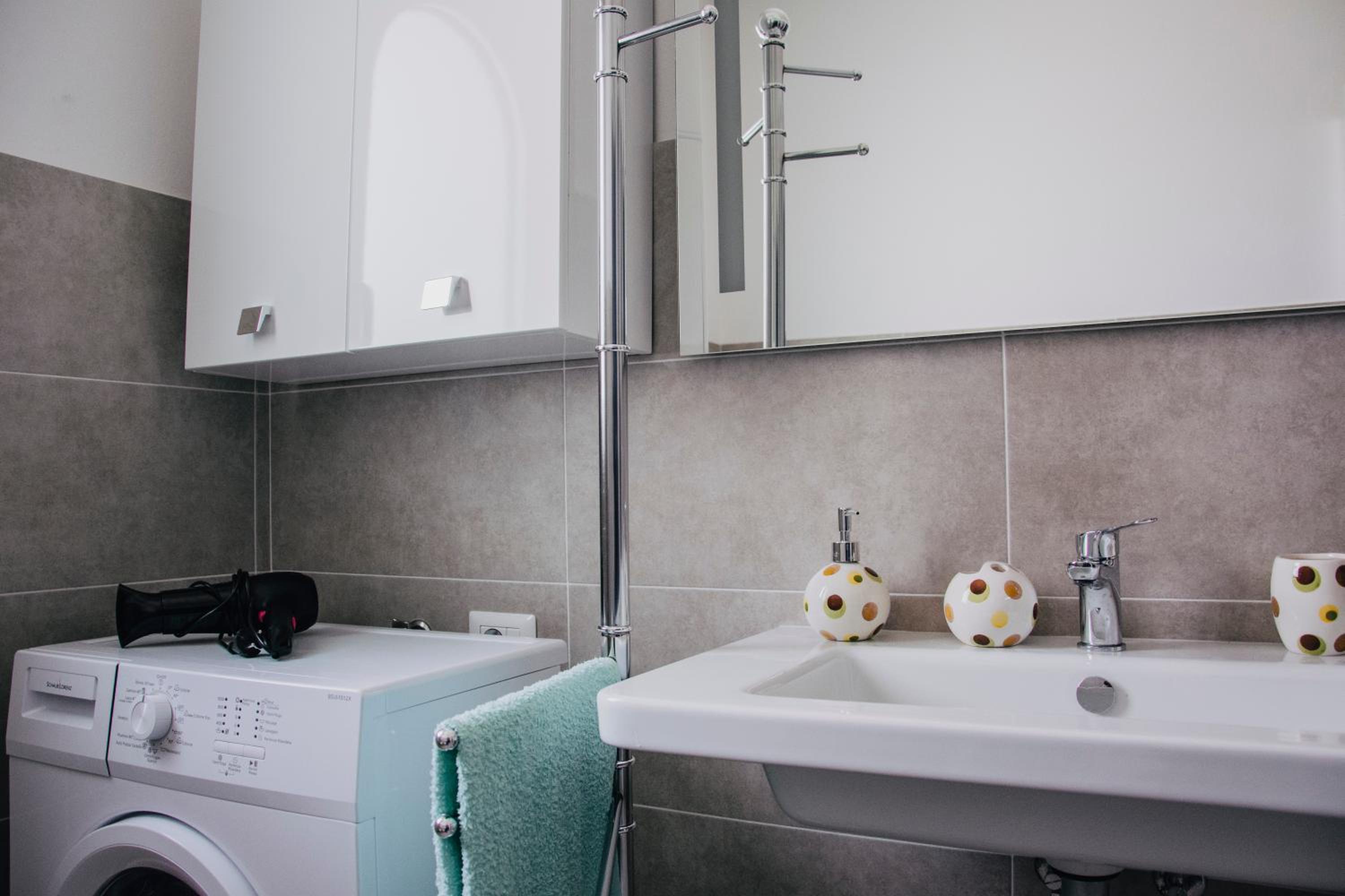 Three-Bedroom Apartment - Photo 104
