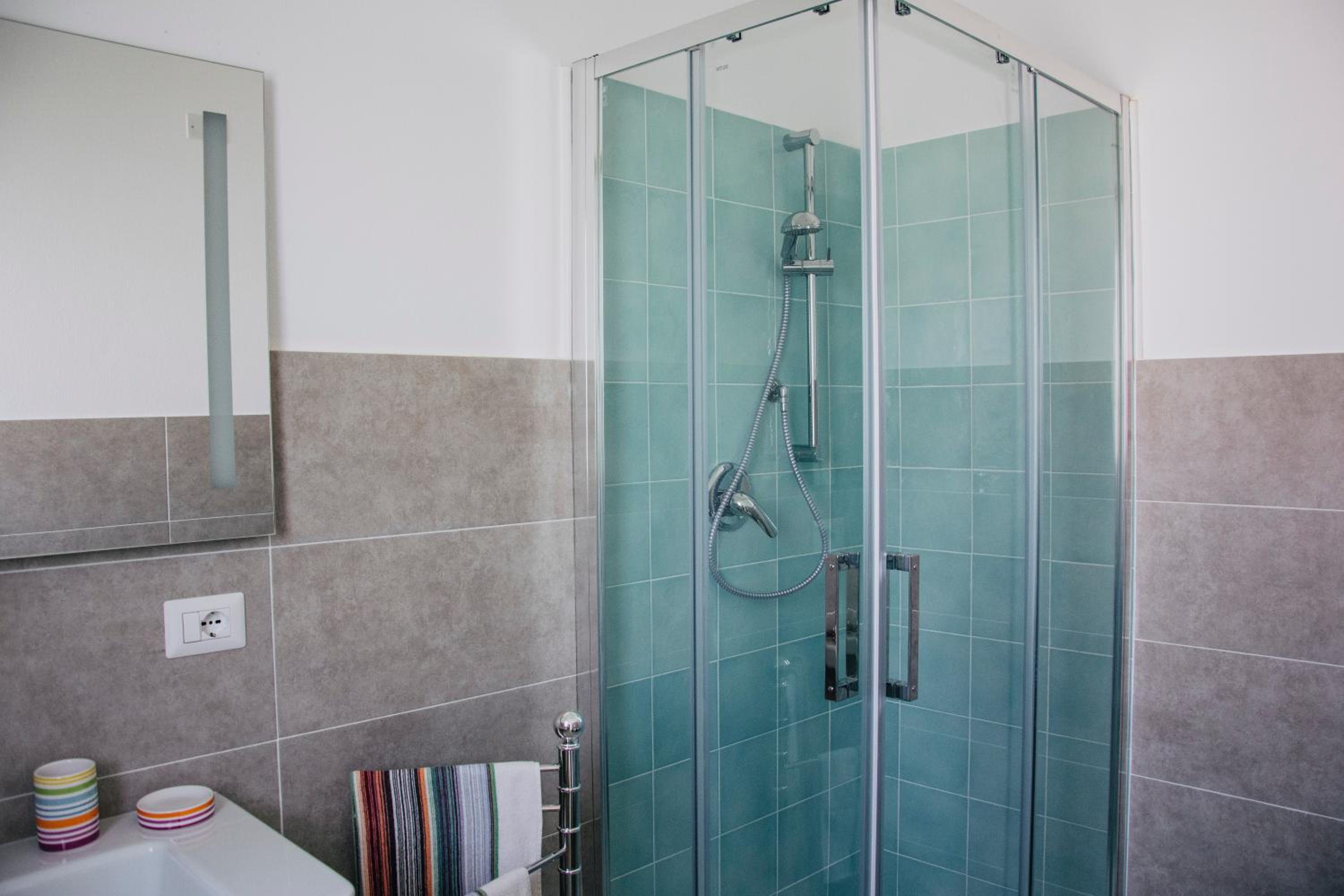 Three-Bedroom Apartment - Photo 13