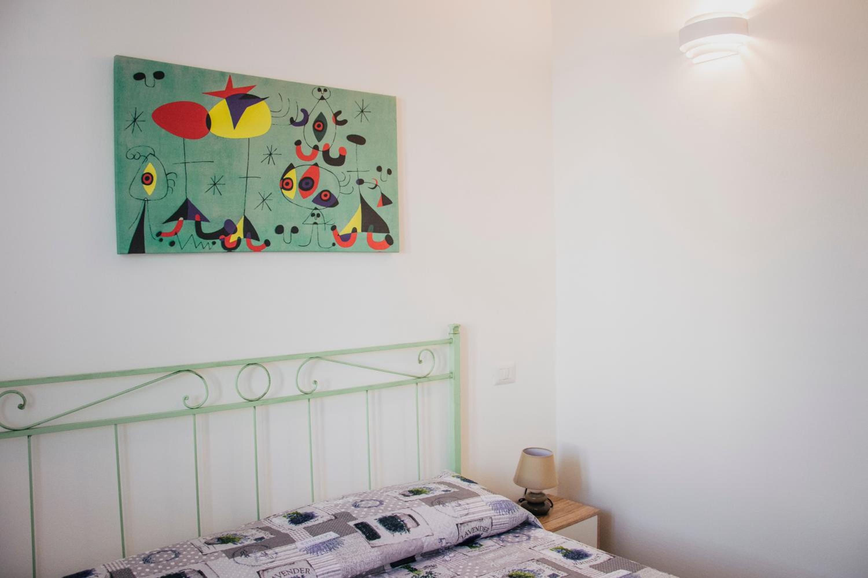 Three-Bedroom Apartment - Photo 68
