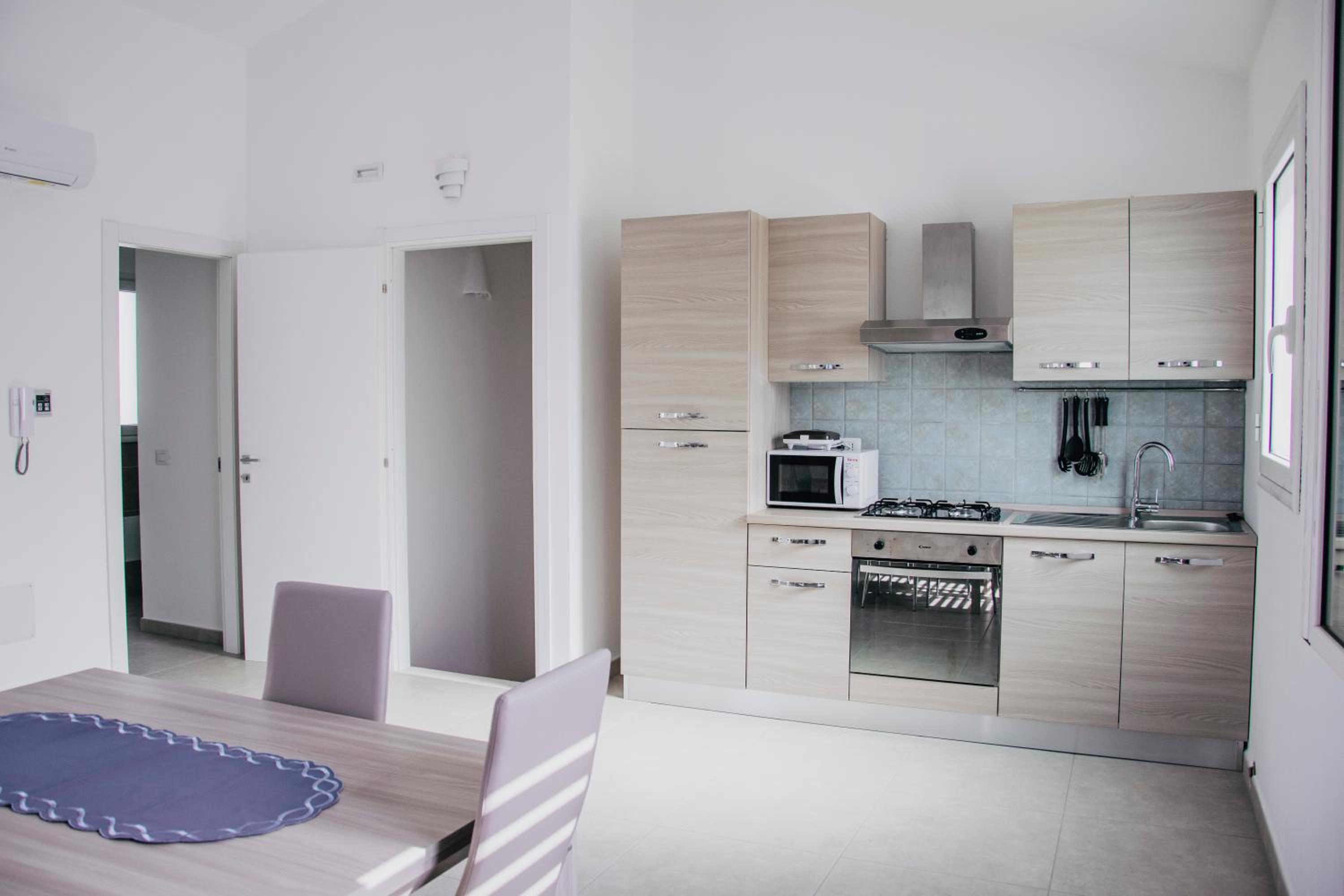 Three-Bedroom Apartment - Photo 80