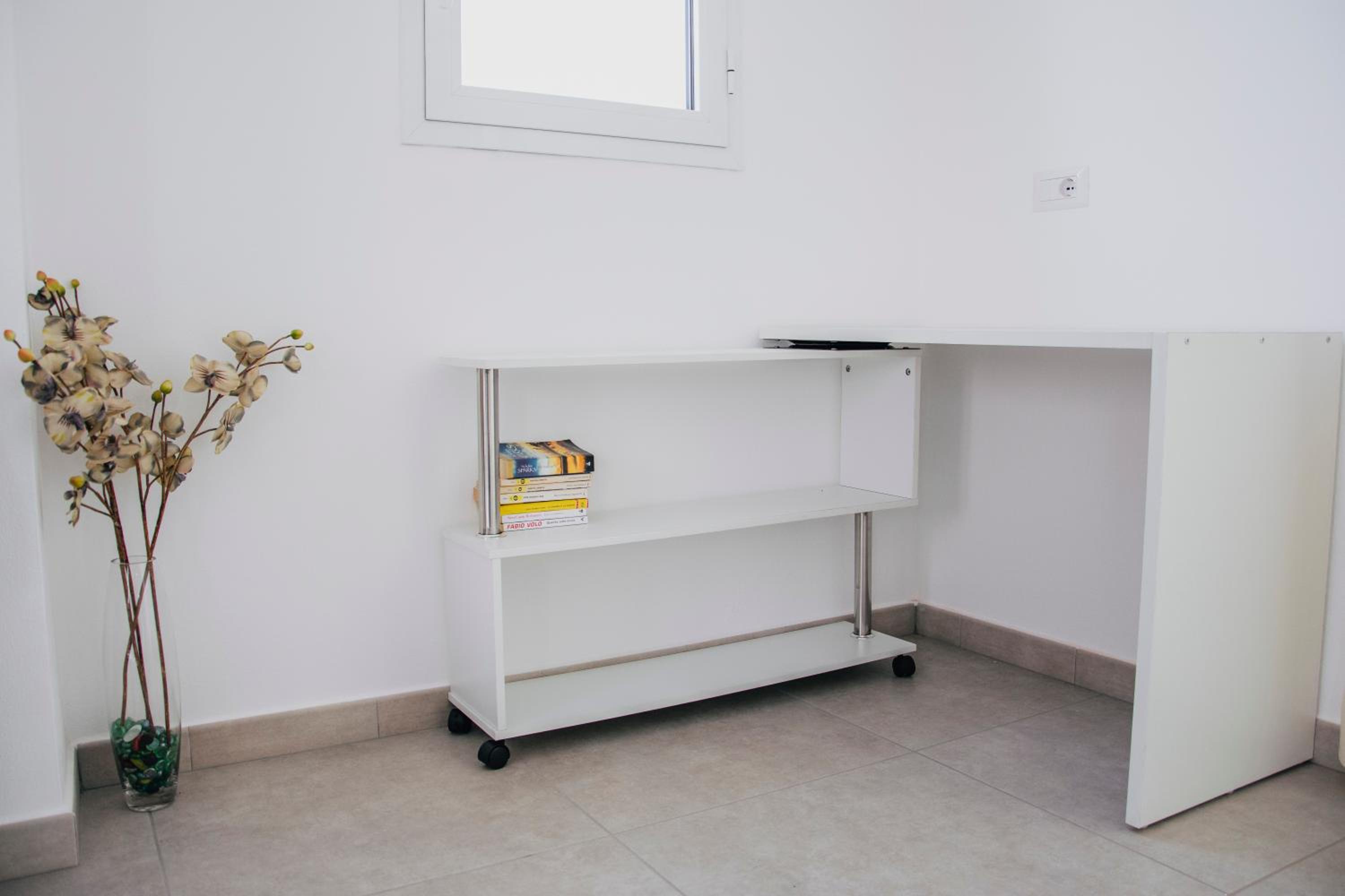 Three-Bedroom Apartment - Photo 86