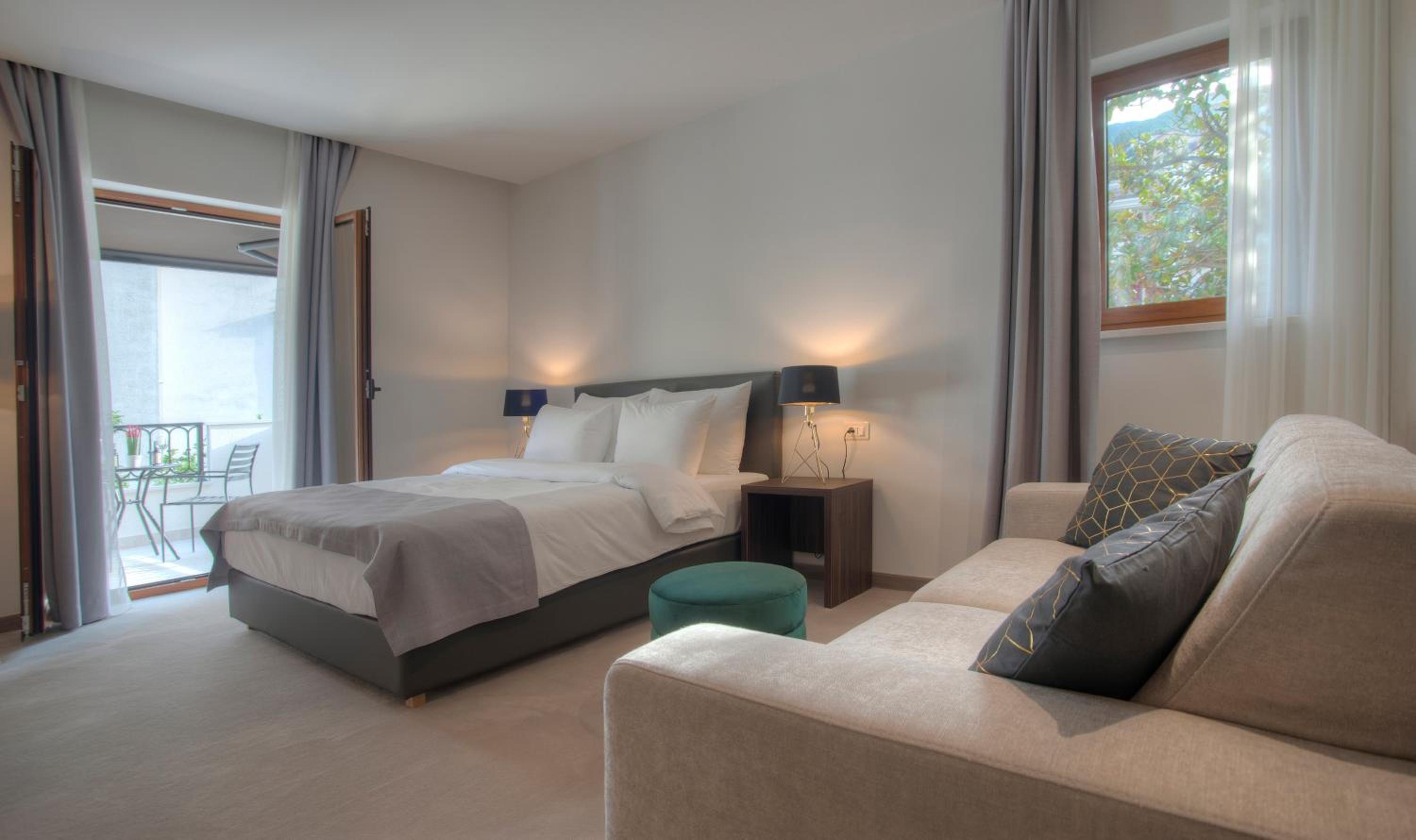 Superior Double or Twin Room - Photo 13