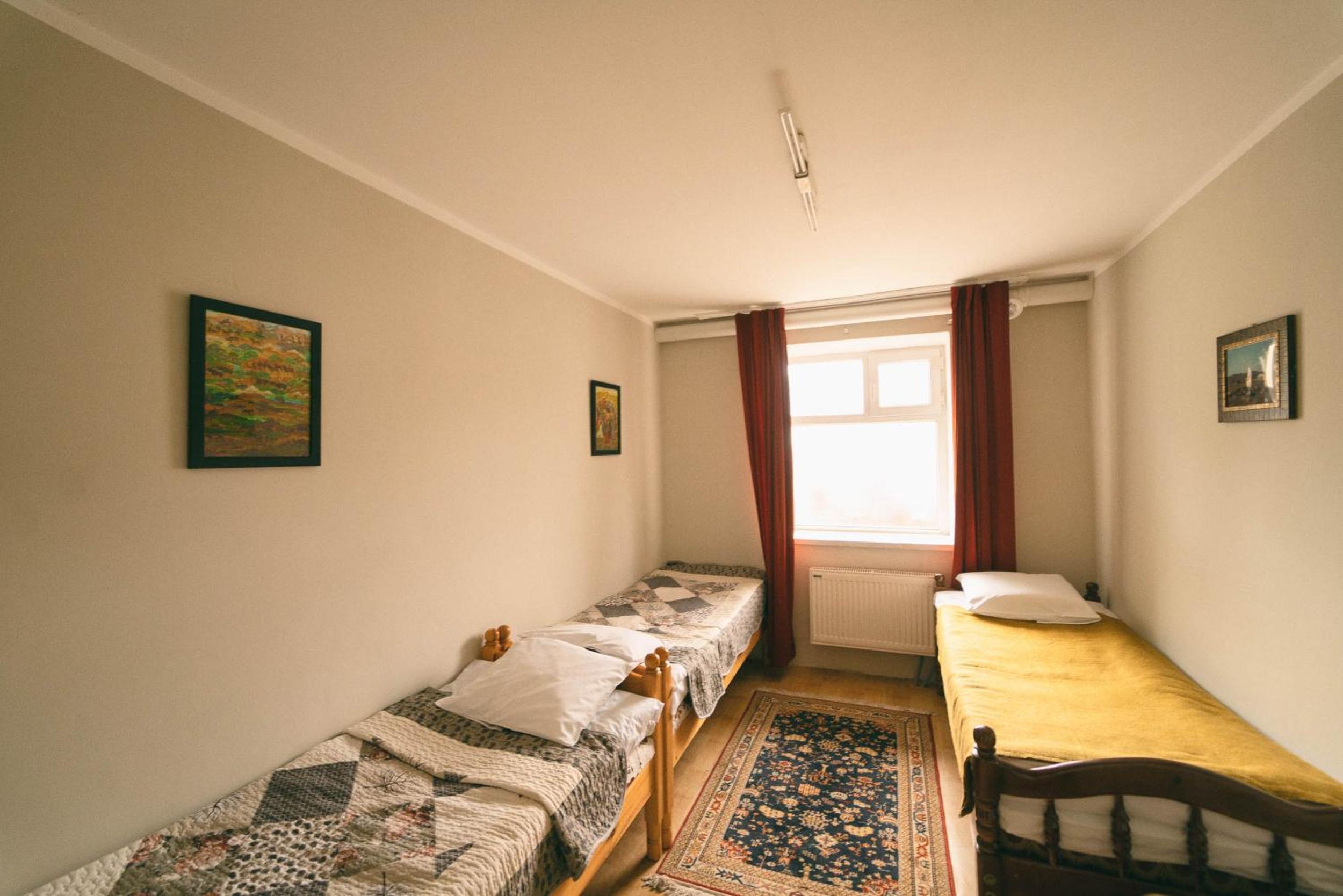 Triple Room with Shared Bathroom photo 1