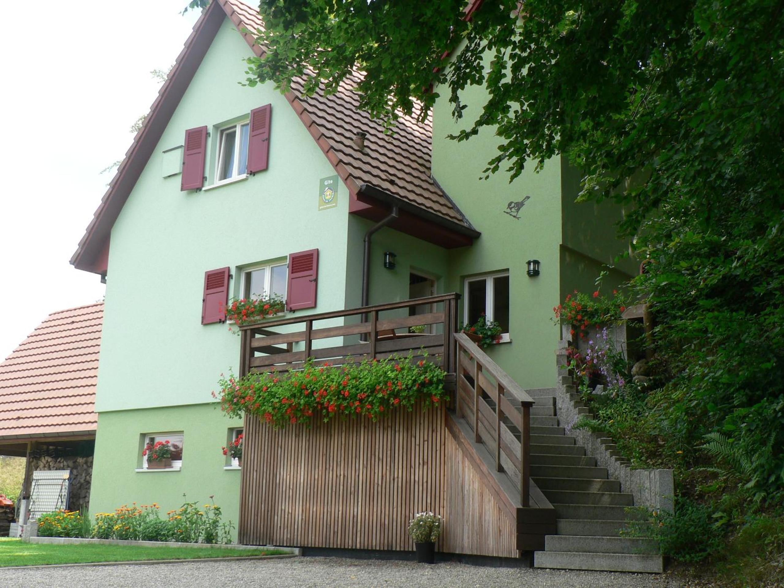Three-Bedroom Cottage photo 2