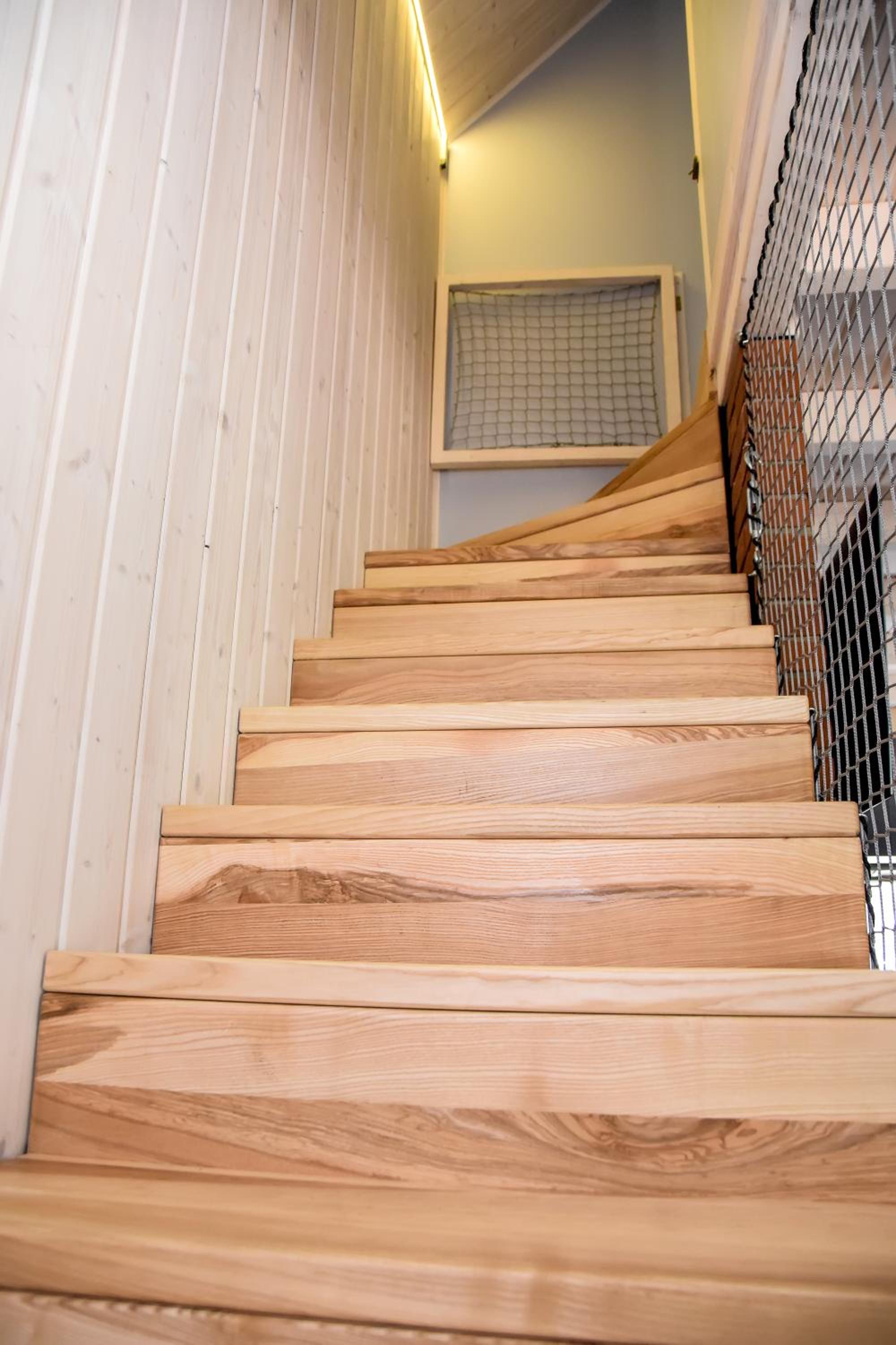 Two-Bedroom Townhouse - Photo 8