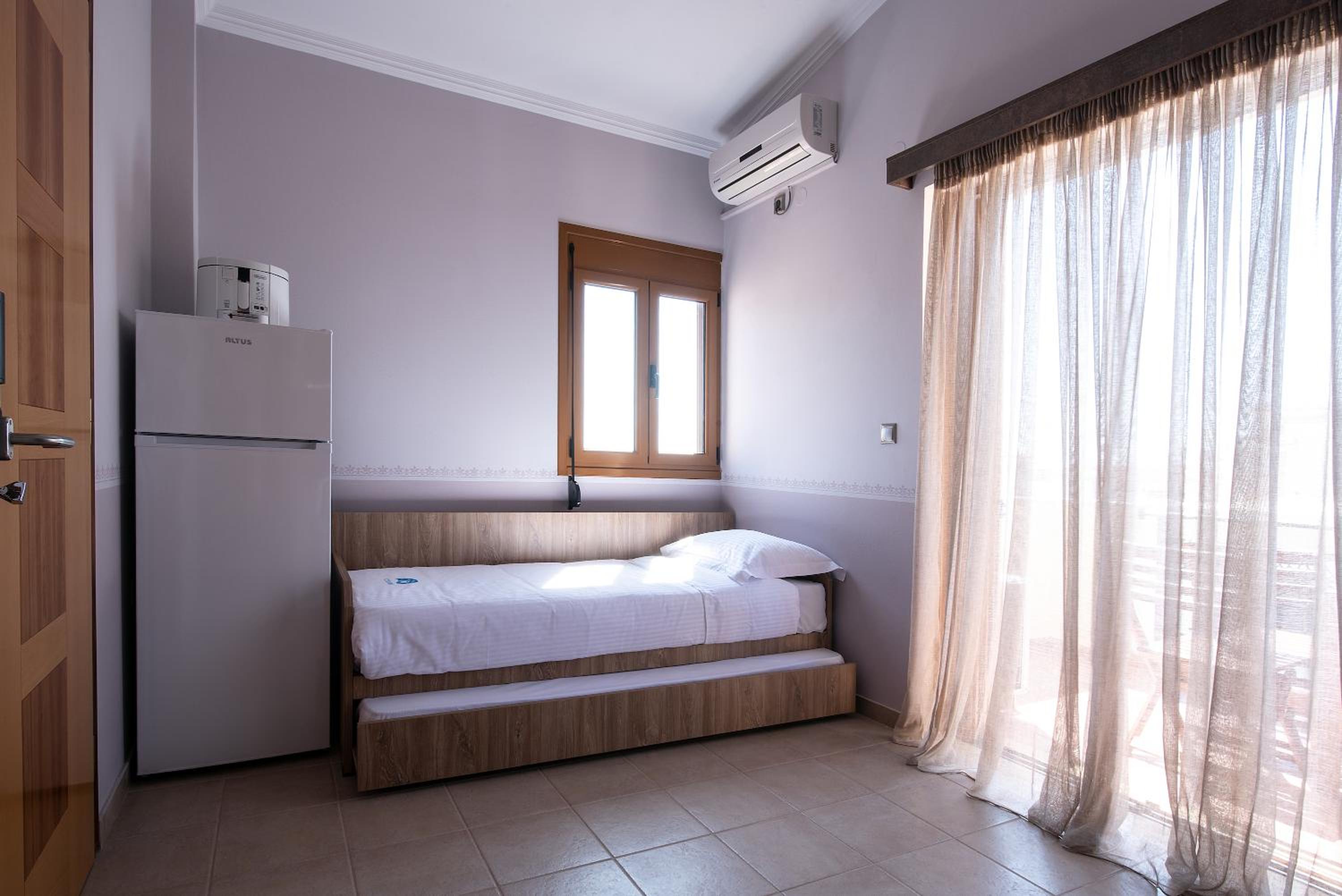 Suite with Sea View - Photo 6