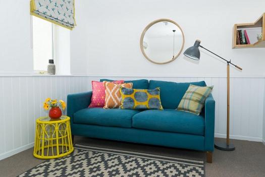 One-Bedroom Apartment - Photo 1