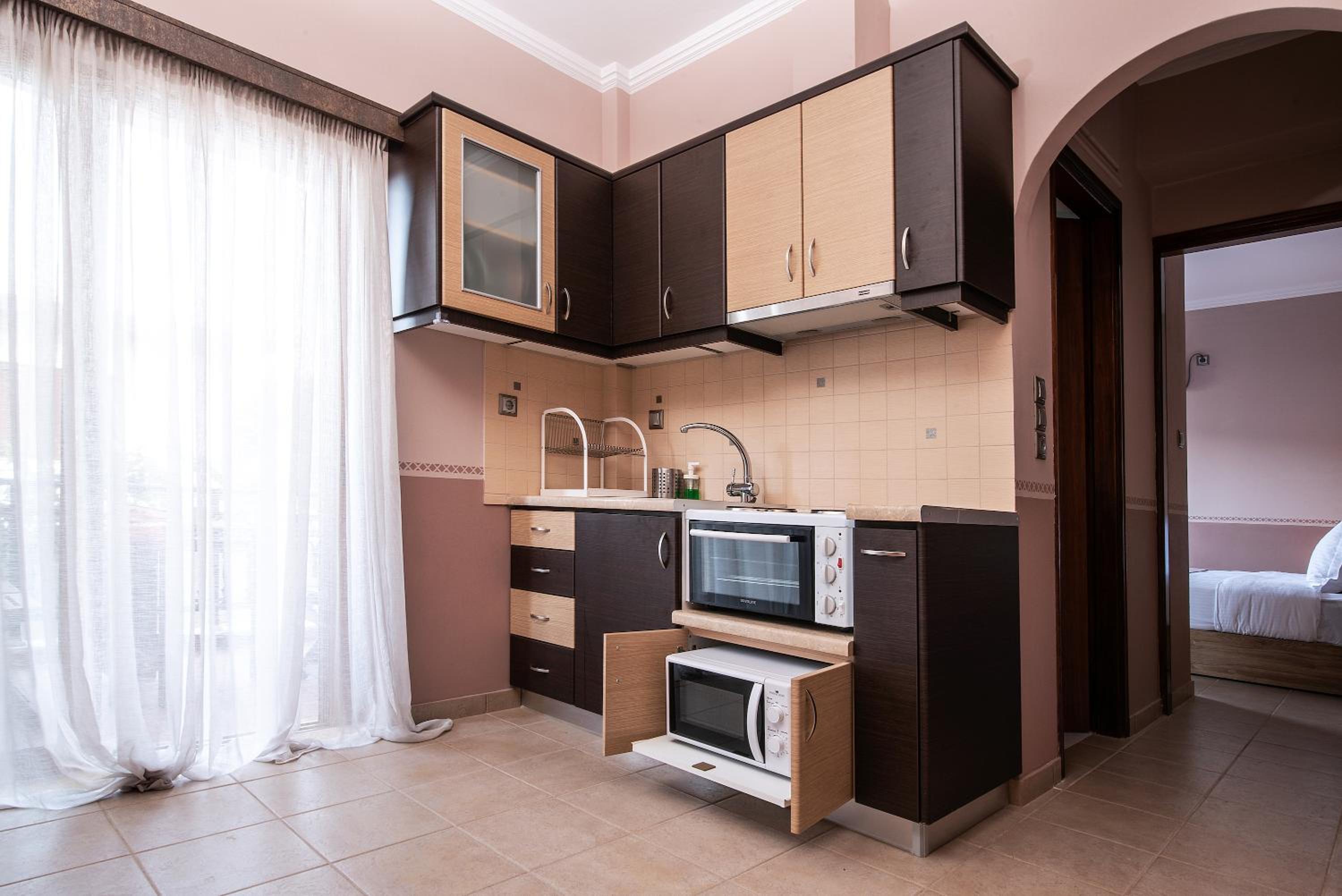 Suite with Balcony - Photo 7
