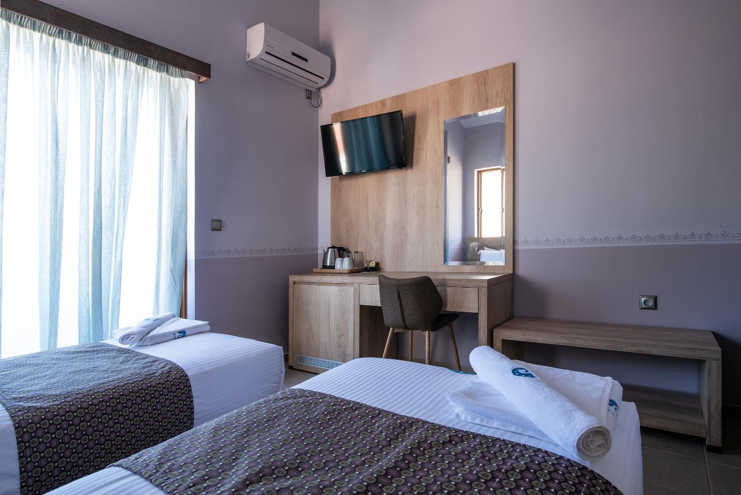 Economy Double or Twin Room - Photo 4