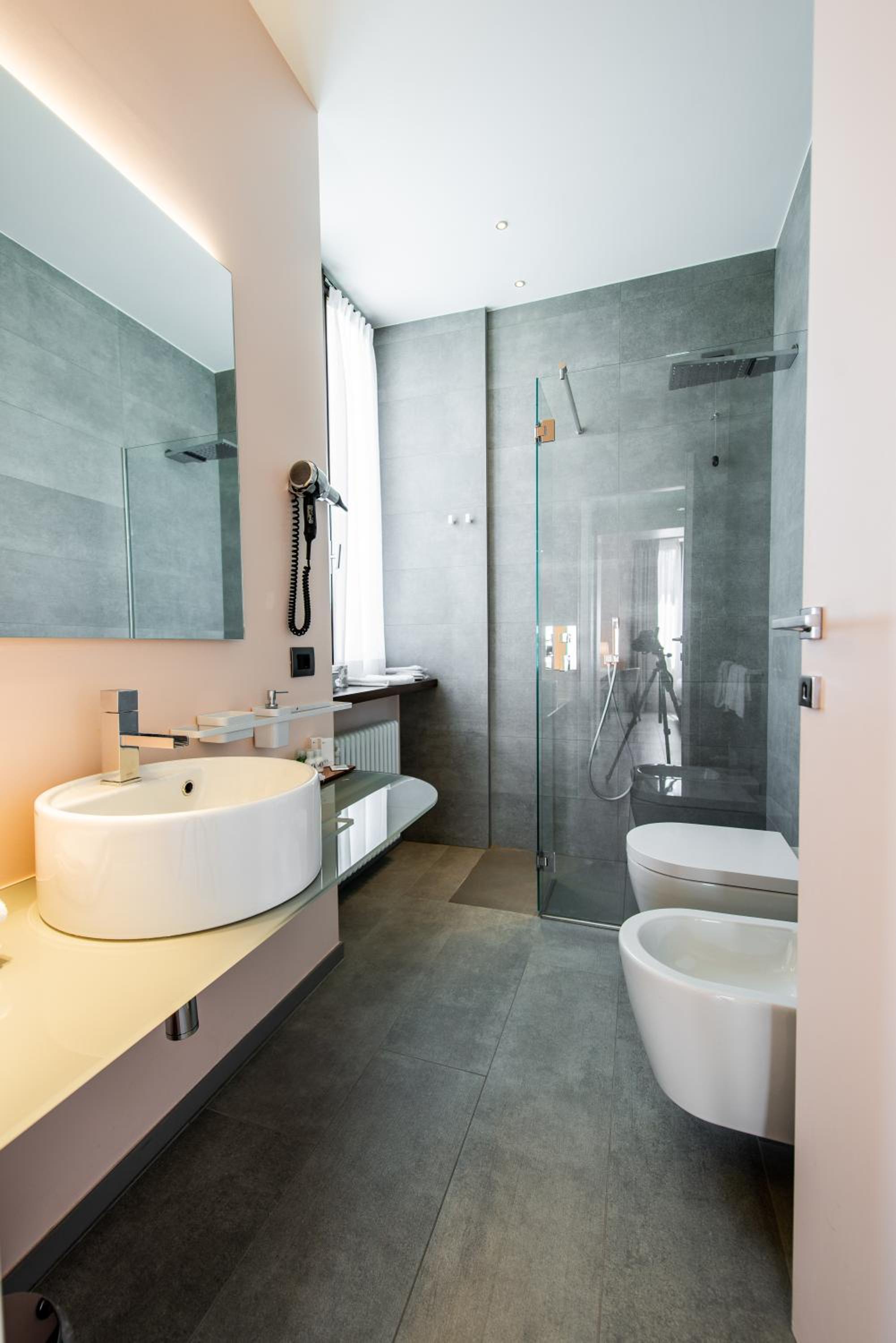 Deluxe Double Room - Photo 7
