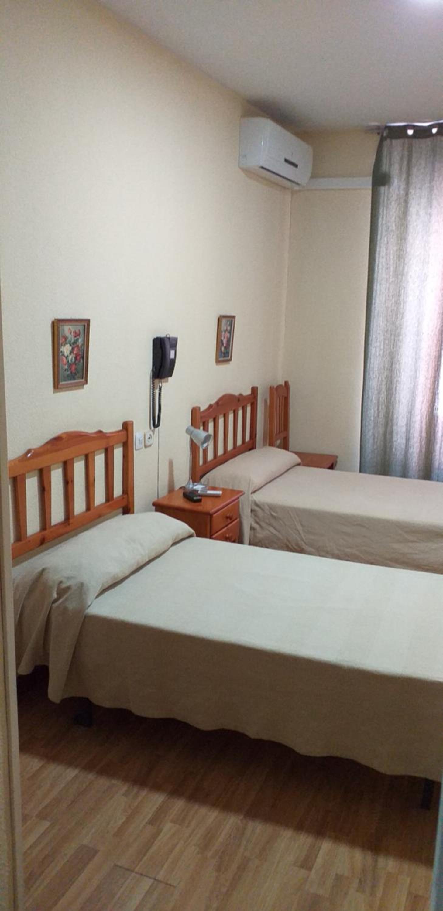 Double or Twin Room - Photo 1