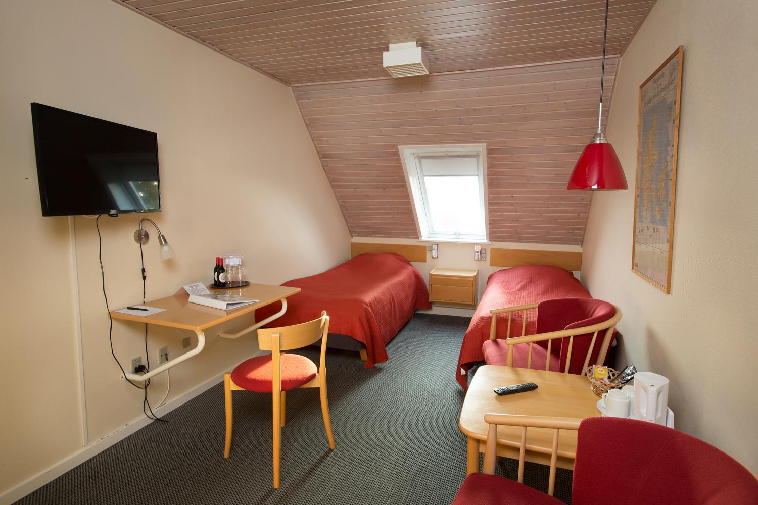 Twin Room - Photo 1
