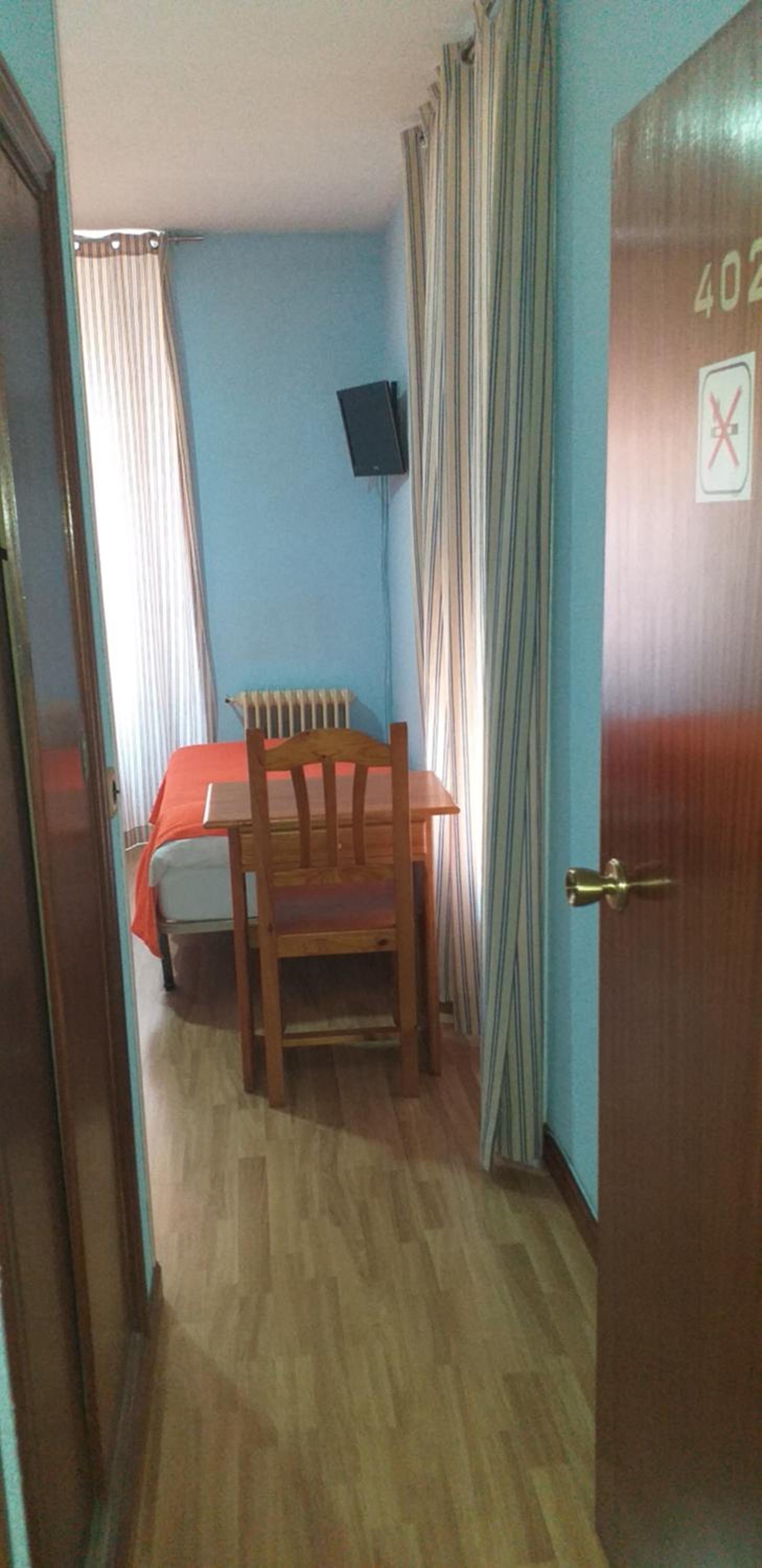 Triple Room - Photo 2