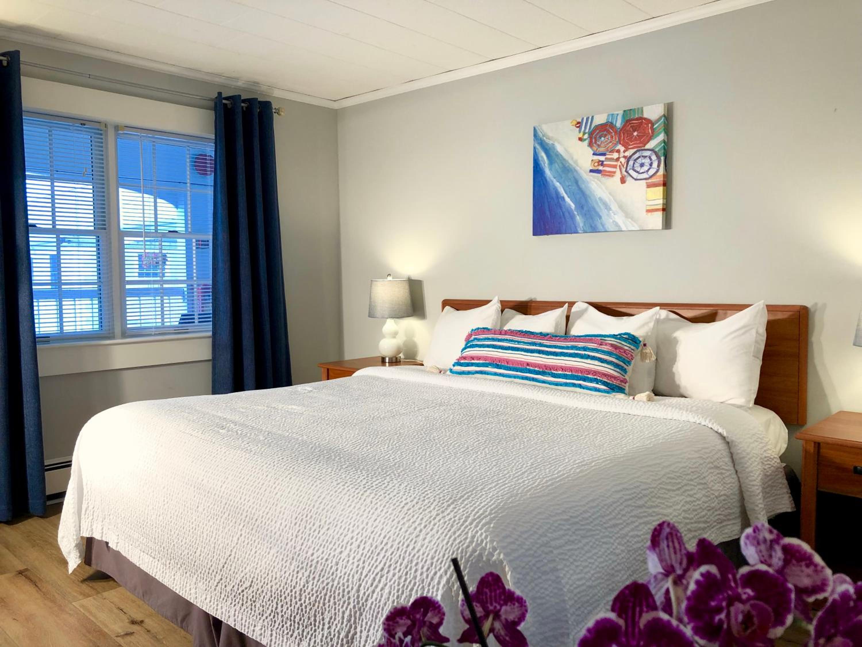 Standard King Room photo 1