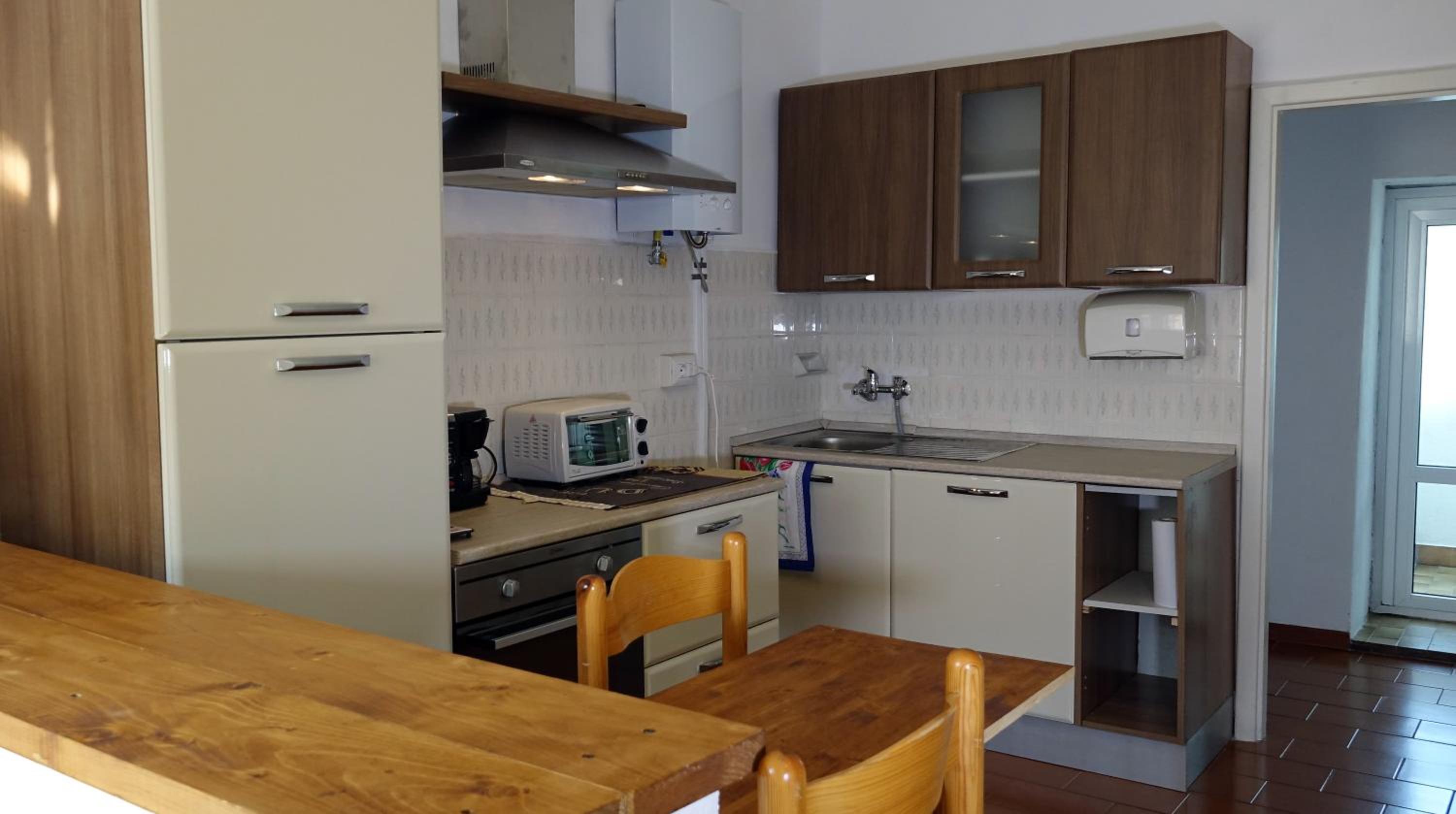 Two-Bedroom House photo 3